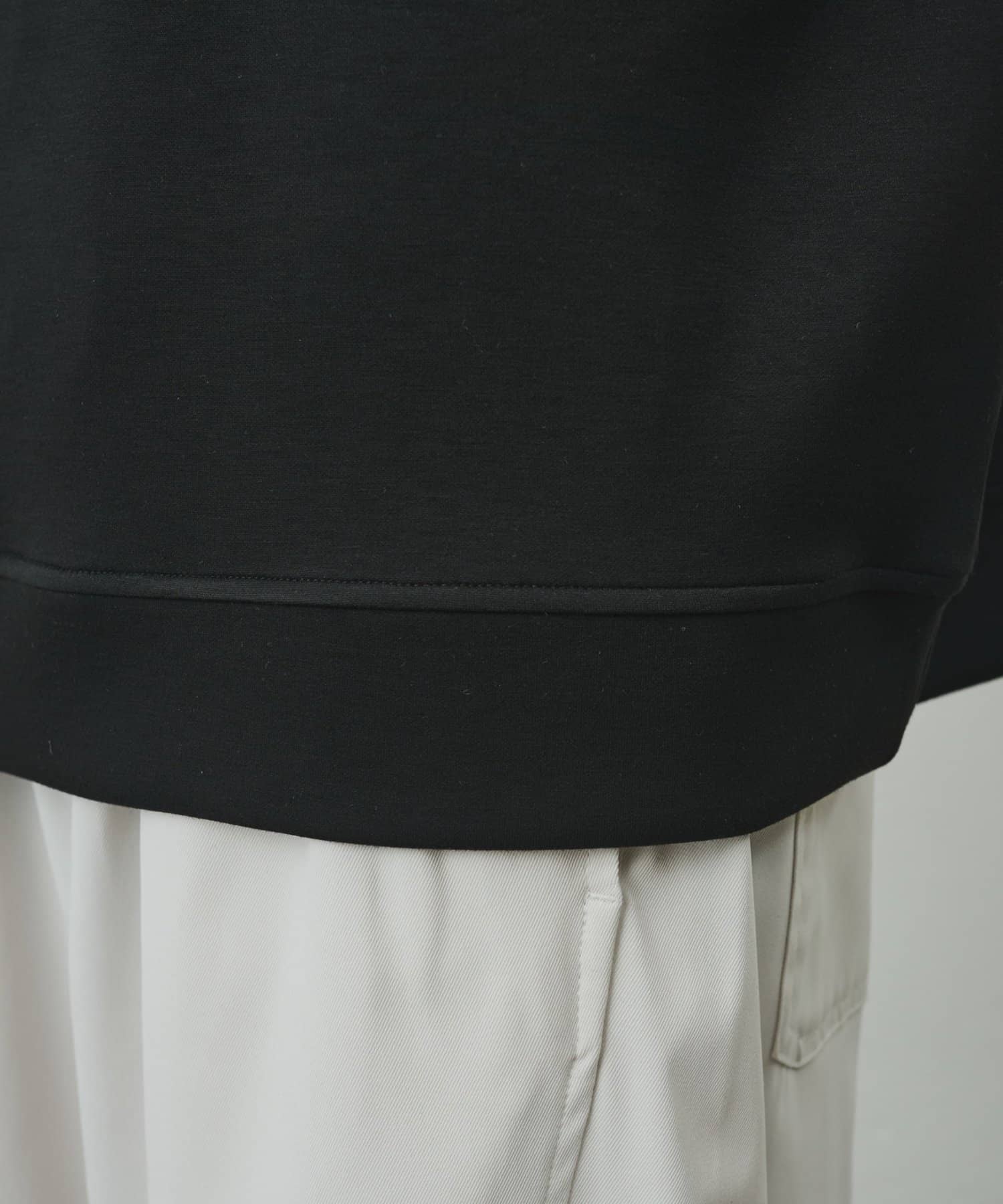 COLONY 2139(コロニー トゥーワンスリーナイン) ダイバーポンチハーフZIP