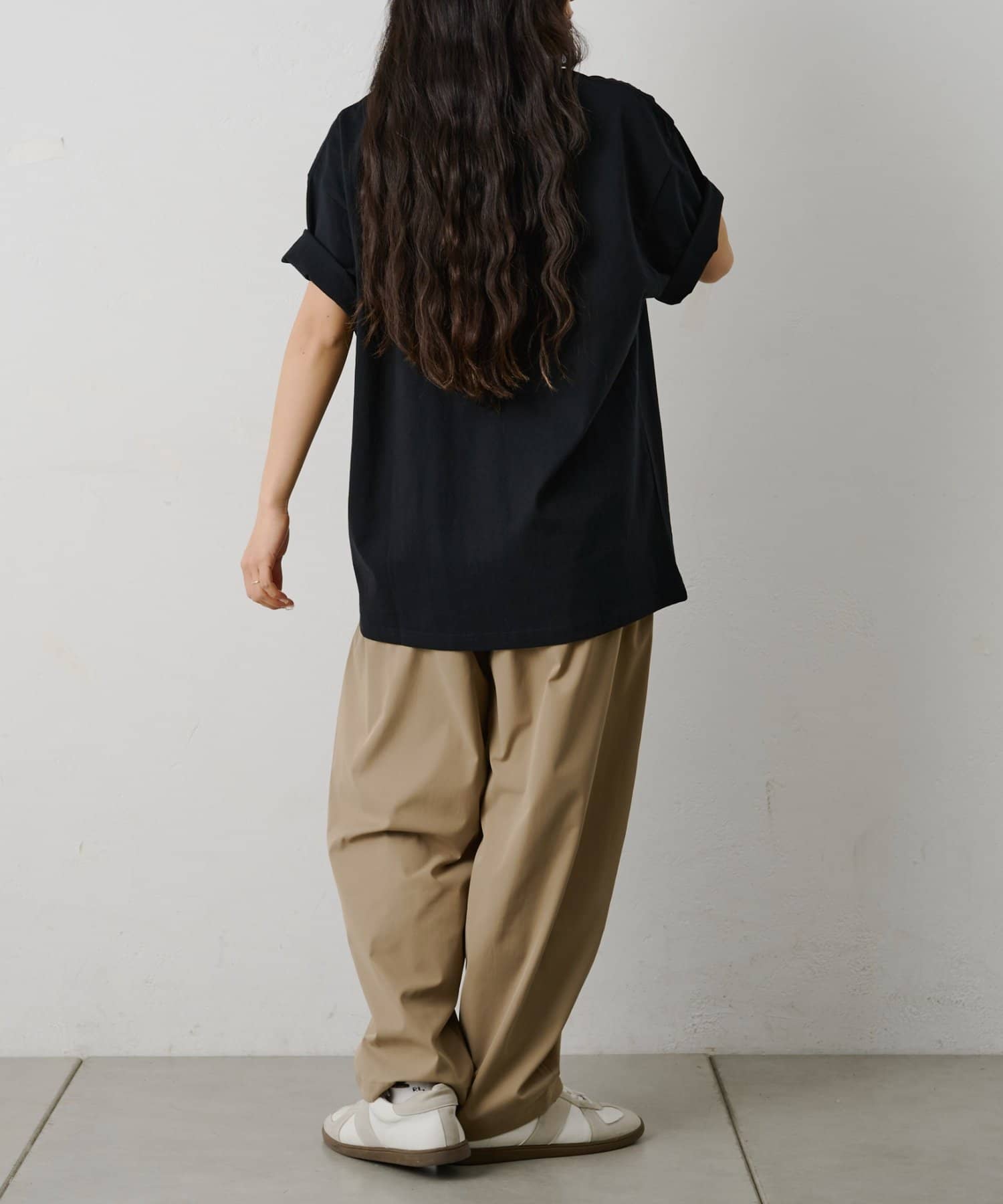 COLONY 2139(コロニー トゥーワンスリーナイン) 【ConVenir】DOSKOIプリントTEE