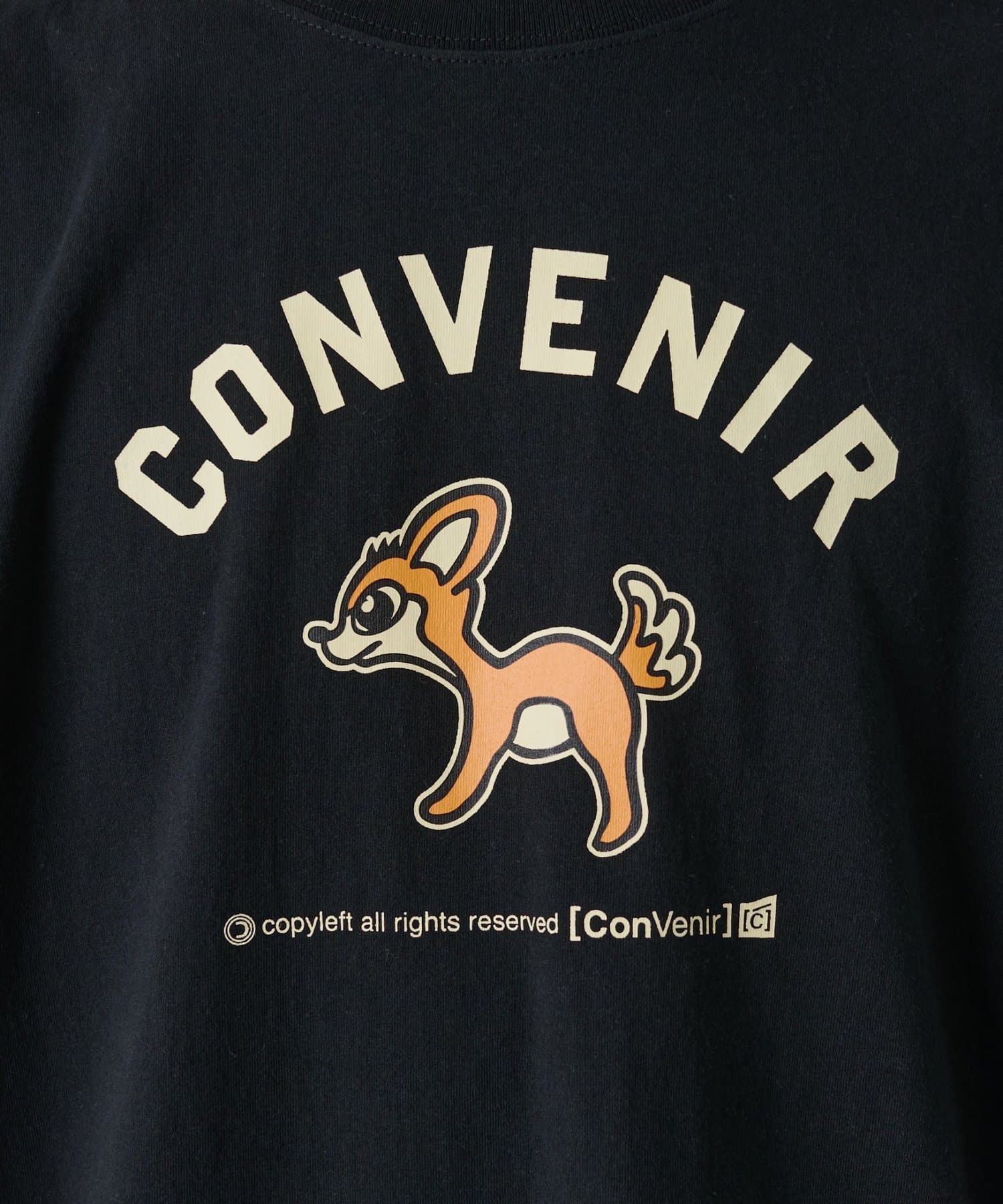 COLONY 2139(コロニー トゥーワンスリーナイン) 【ConVenir】バンビカレッジプリントTEE