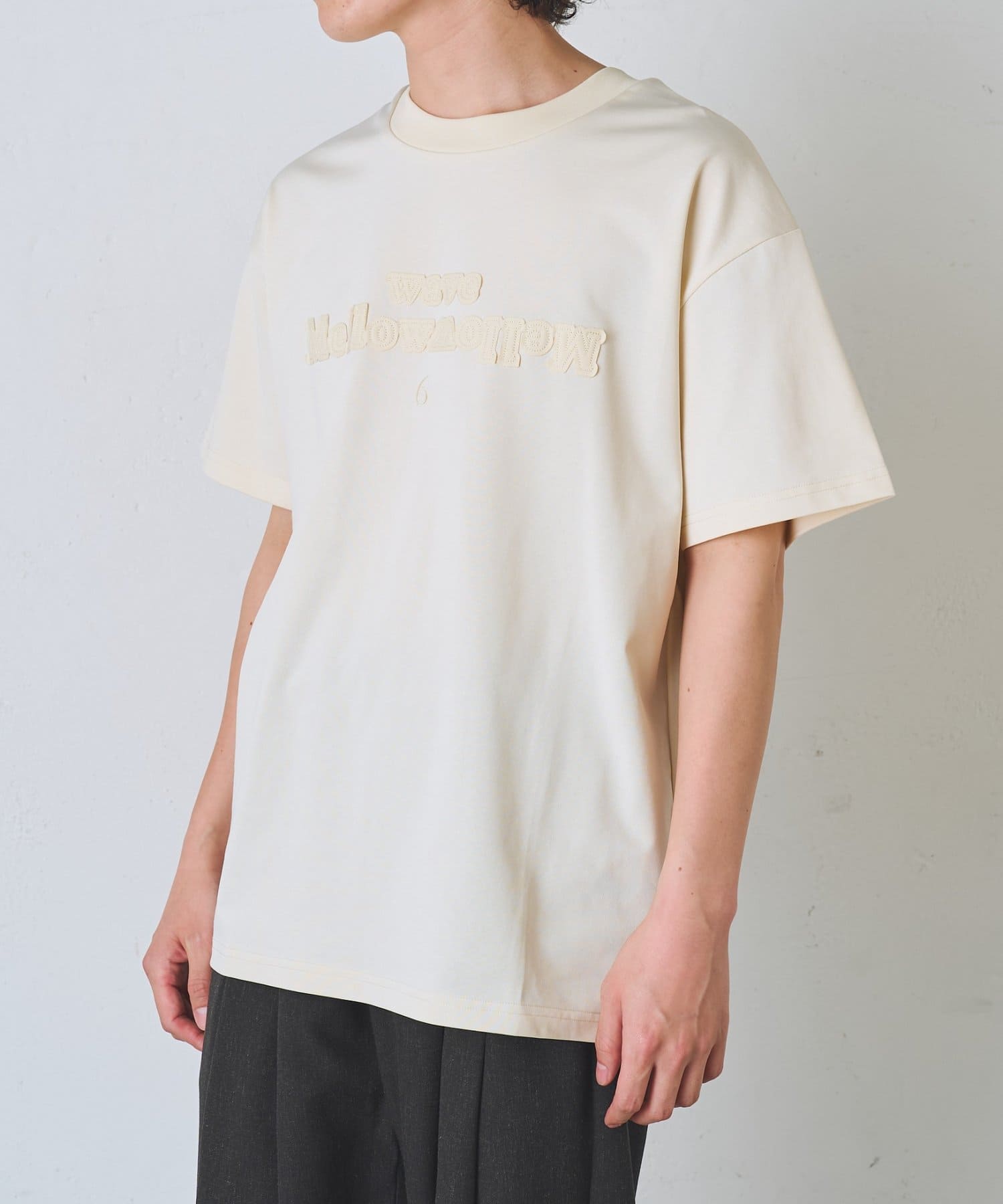 COLONY 2139(コロニー トゥーワンスリーナイン) ダブルフェイス刺繍Tシャツ
