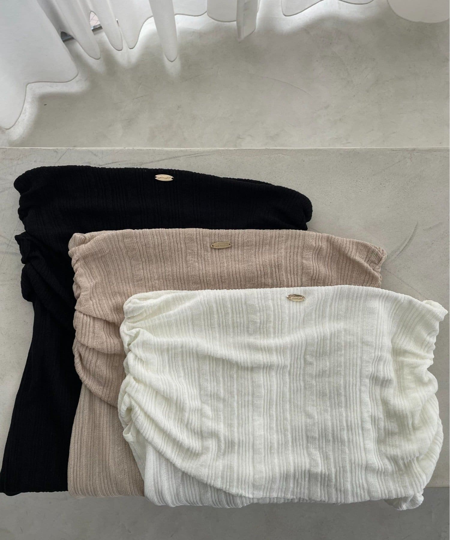 gemeil(ジェムイル) 【MIZUKI企画】オフショルダーリブトップス (LA-341)