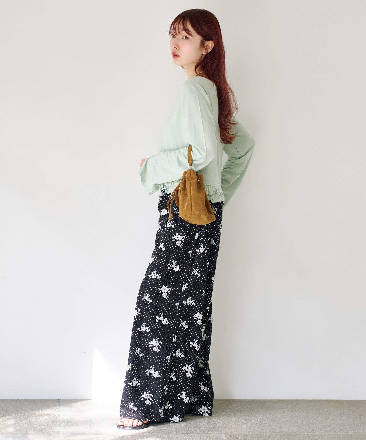 Kastane(カスタネ) 【2.20(金)12:00発売/WEB先行】ドットフラワーパンツ