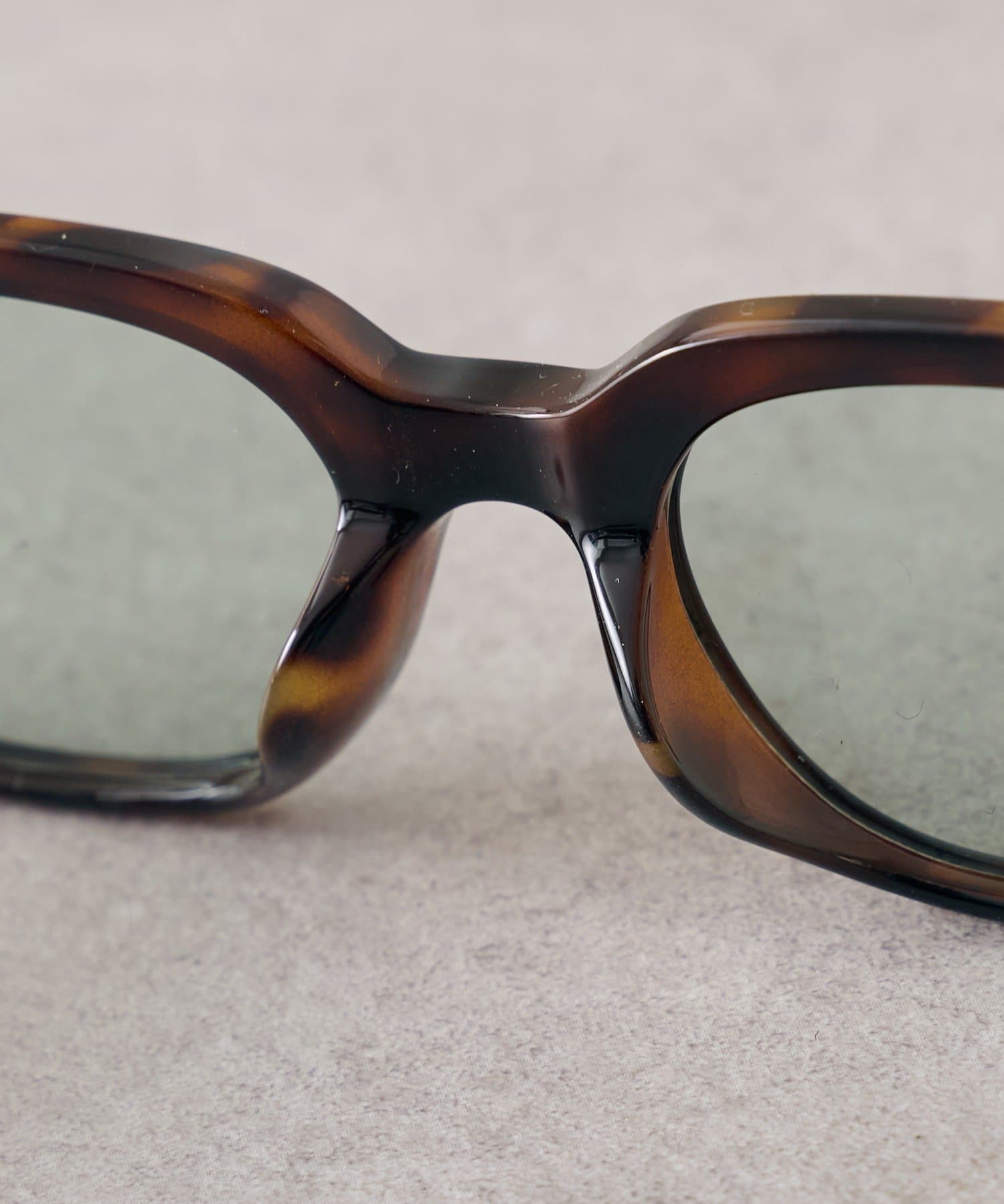 mystic(ミスティック) ワイドフレームサングラス