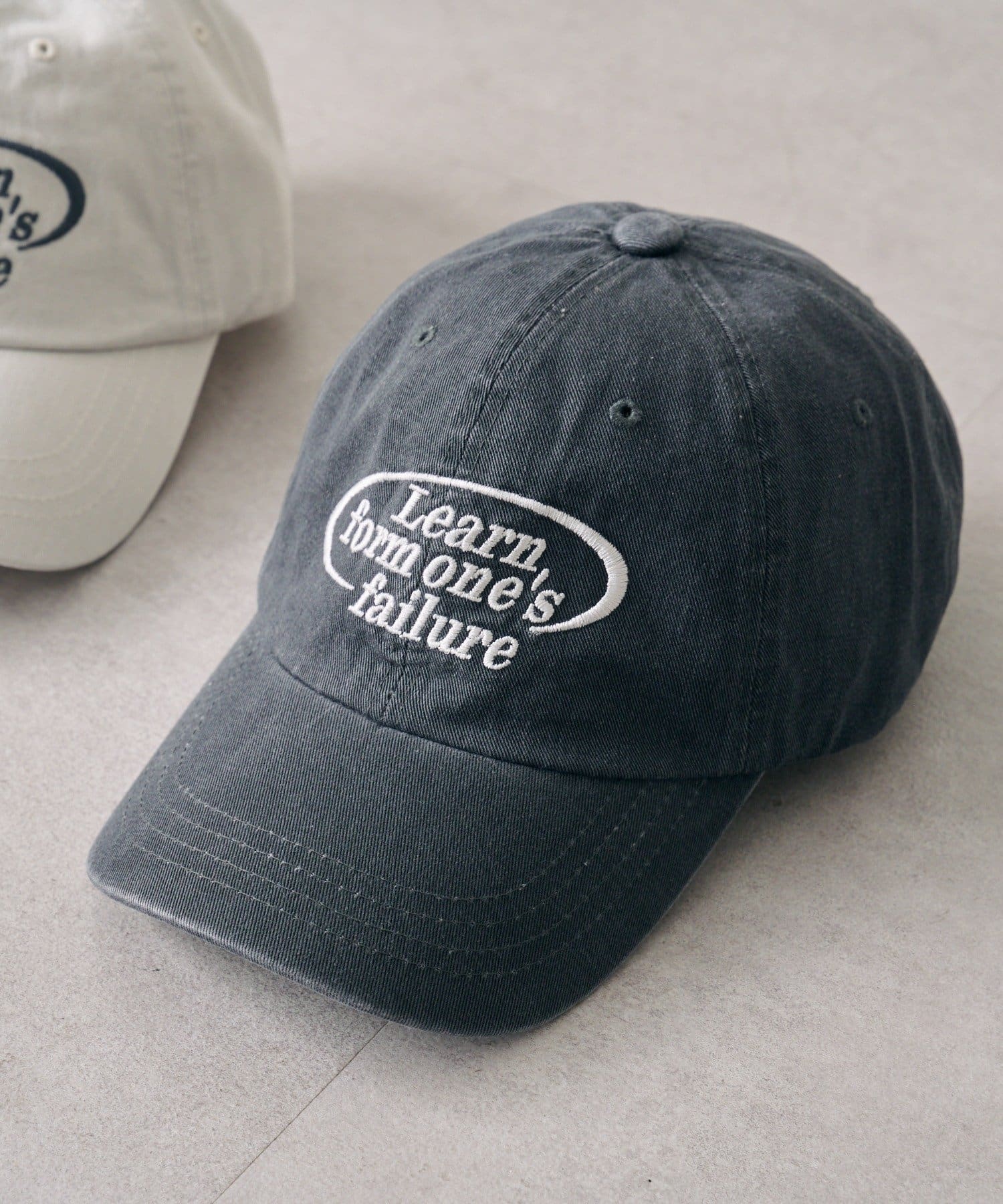 mystic(ミスティック) サークルロゴ刺繍キャップ