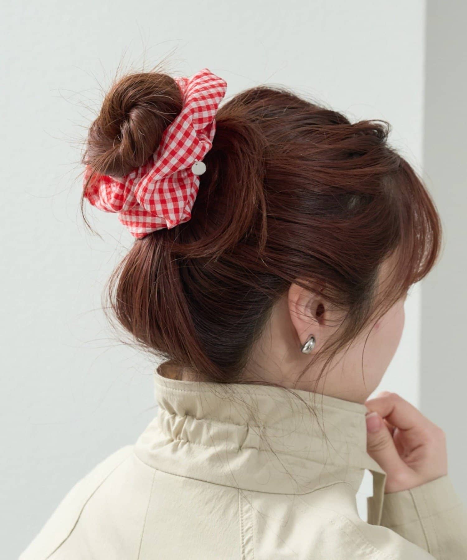 mystic(ミスティック) チャーム付きギンガムシュシュ