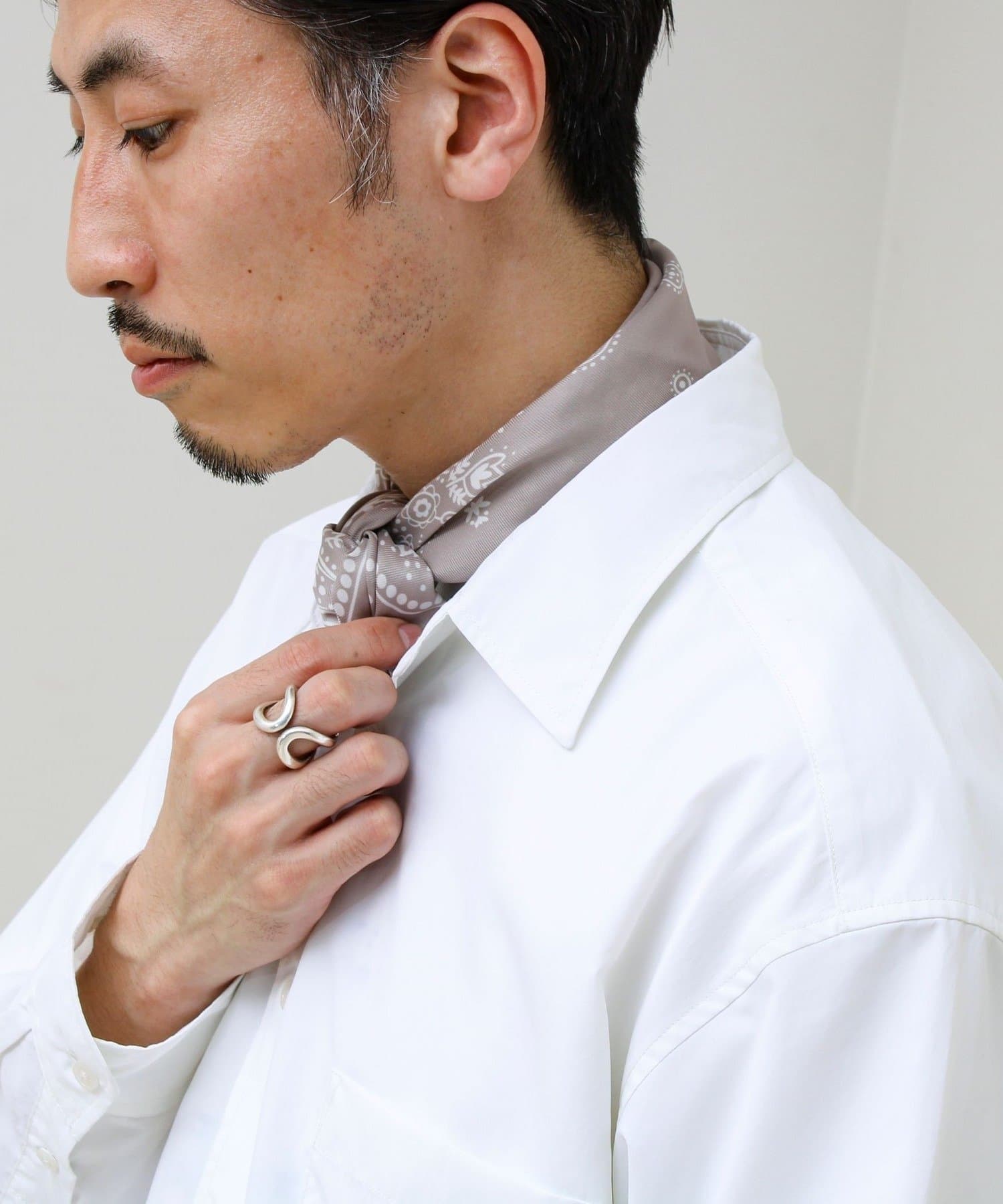 FREDY & GLOSTER(フレディ アンド グロスター) 【イタリア製】バンダナ柄ペイズリースカーフ