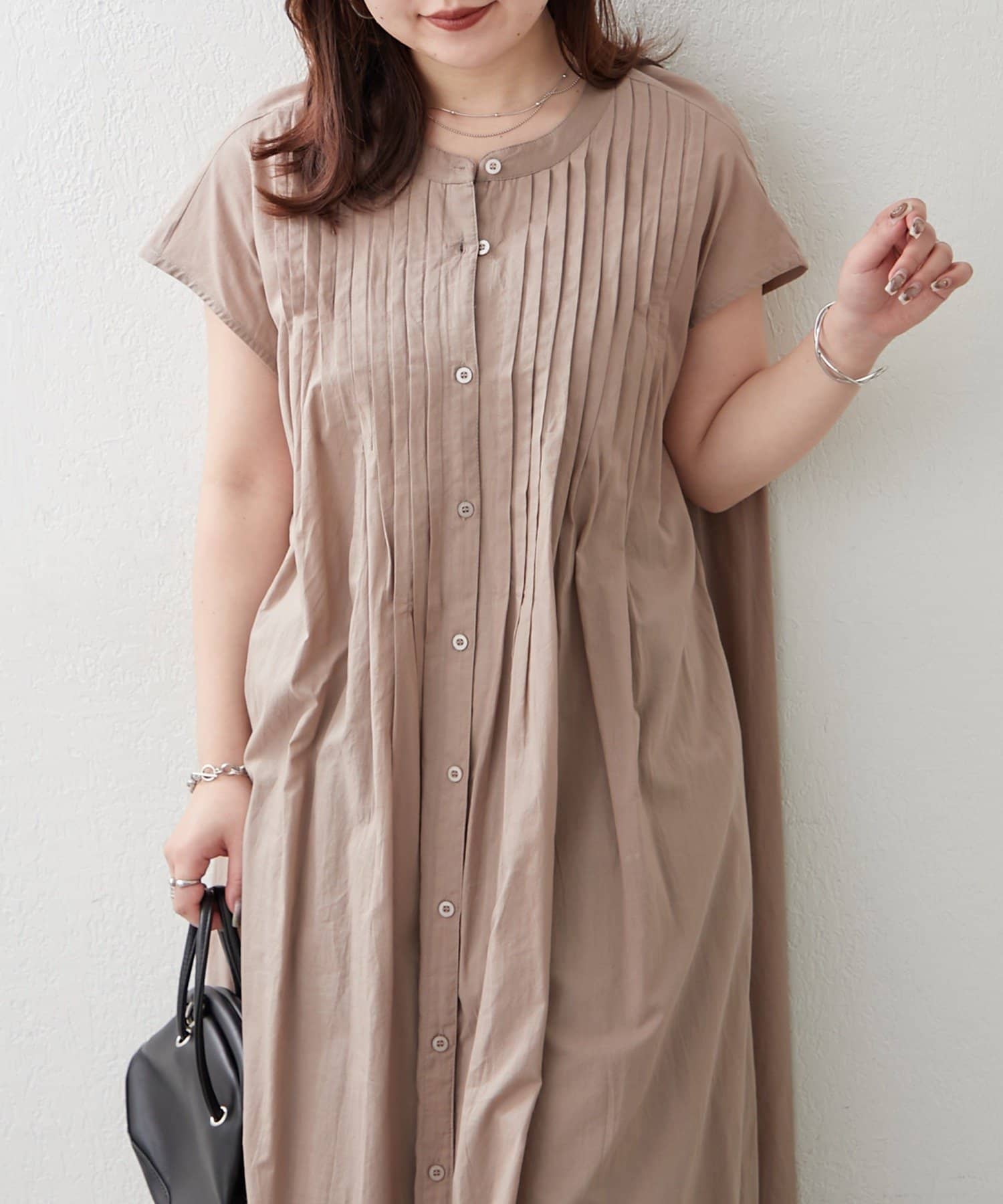 Remind me and forever(リマインドミーアンドフォーエバー) 【NAO】【軽やかな素材感】フレンチスリーブタックワンピース