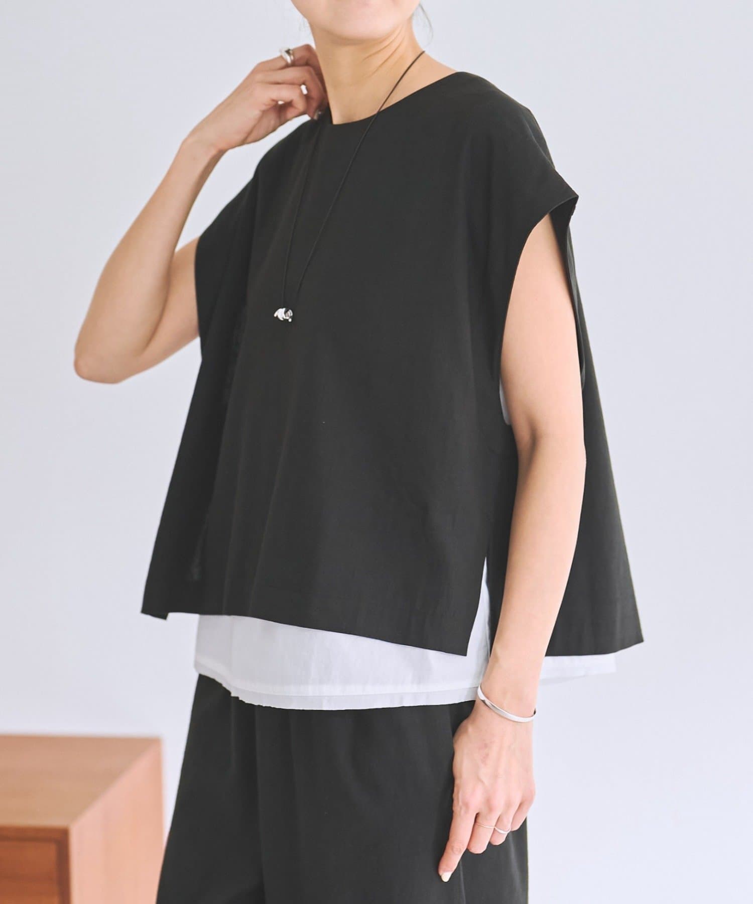 BEARDSLEY(ビアズリー) リネンショートベスト