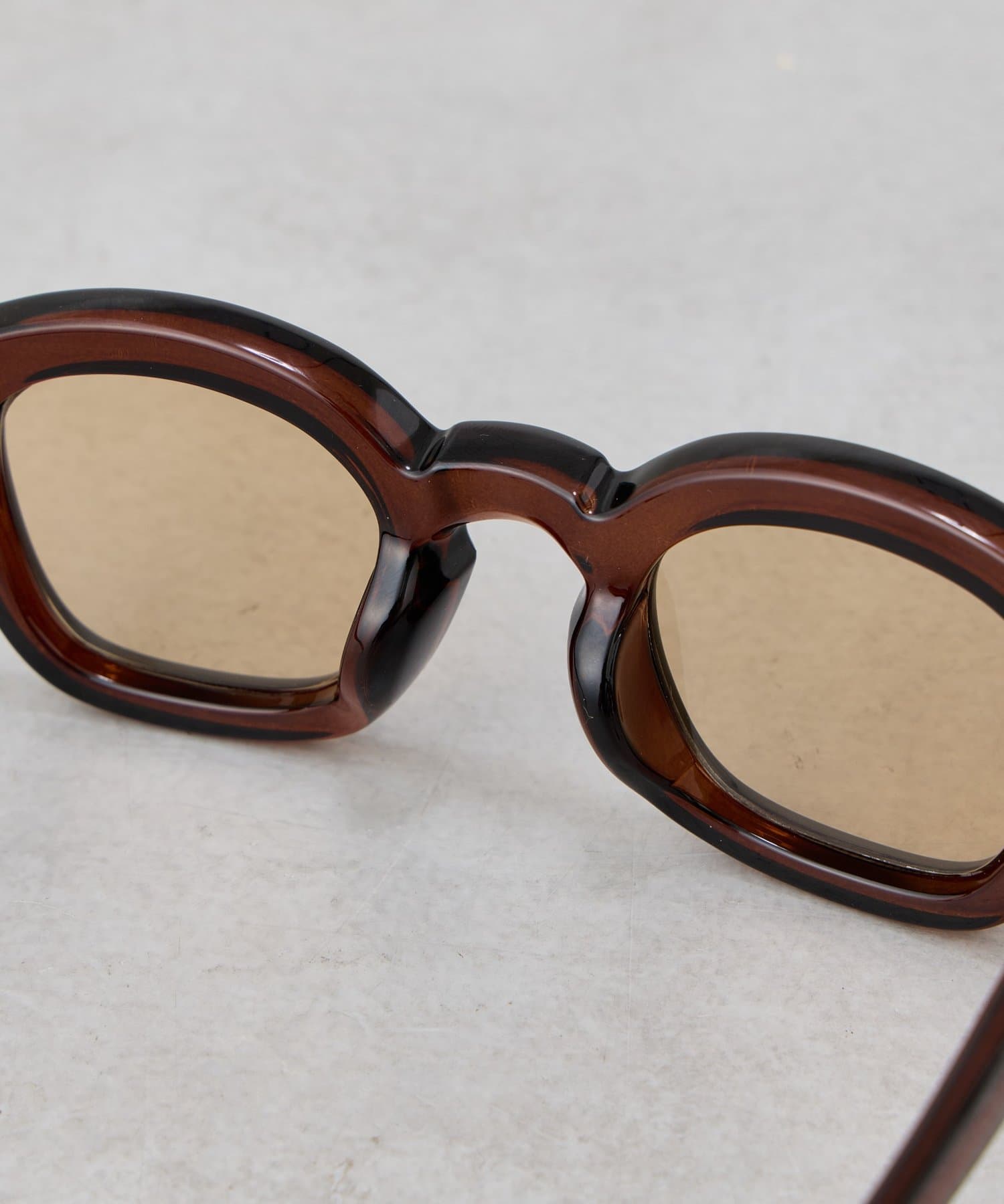 Kastane(カスタネ) チャンキーフレームサングラス