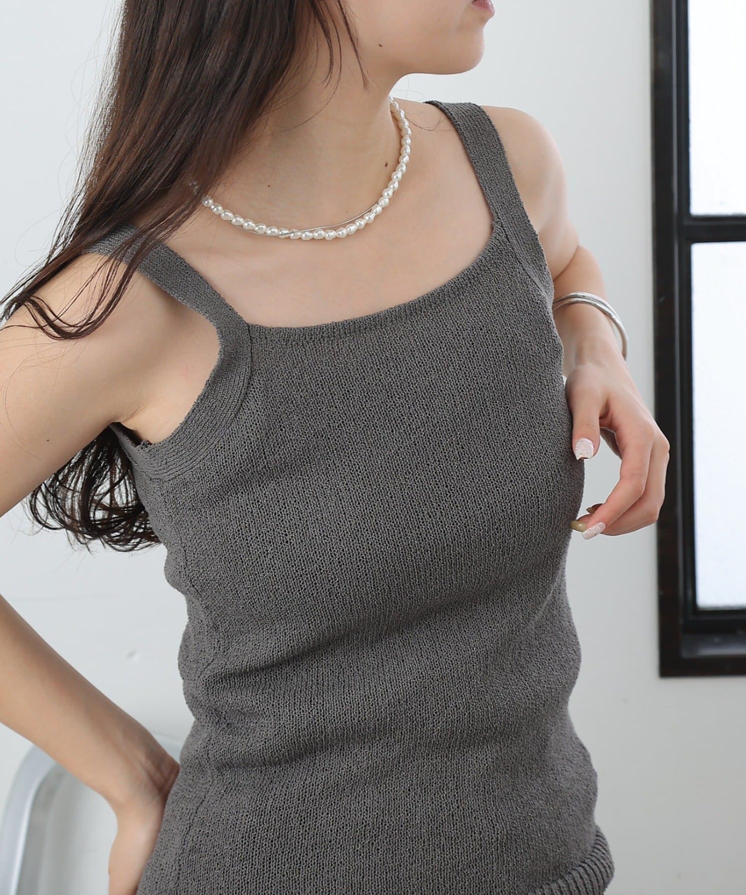 COLONY 2139(コロニー トゥーワンスリーナイン) 【PIKO企画】スクエアネックニットタンクトップ