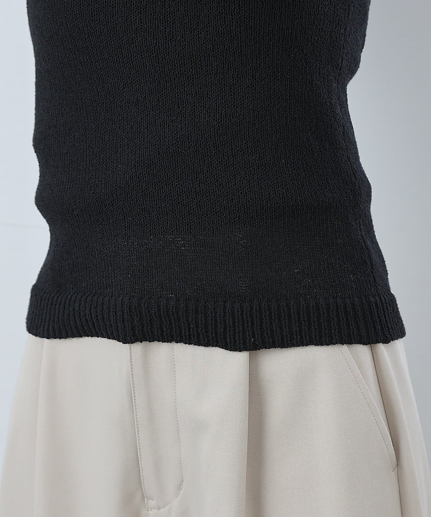 COLONY 2139(コロニー トゥーワンスリーナイン) 【PIKO企画】スクエアネックニットタンクトップ