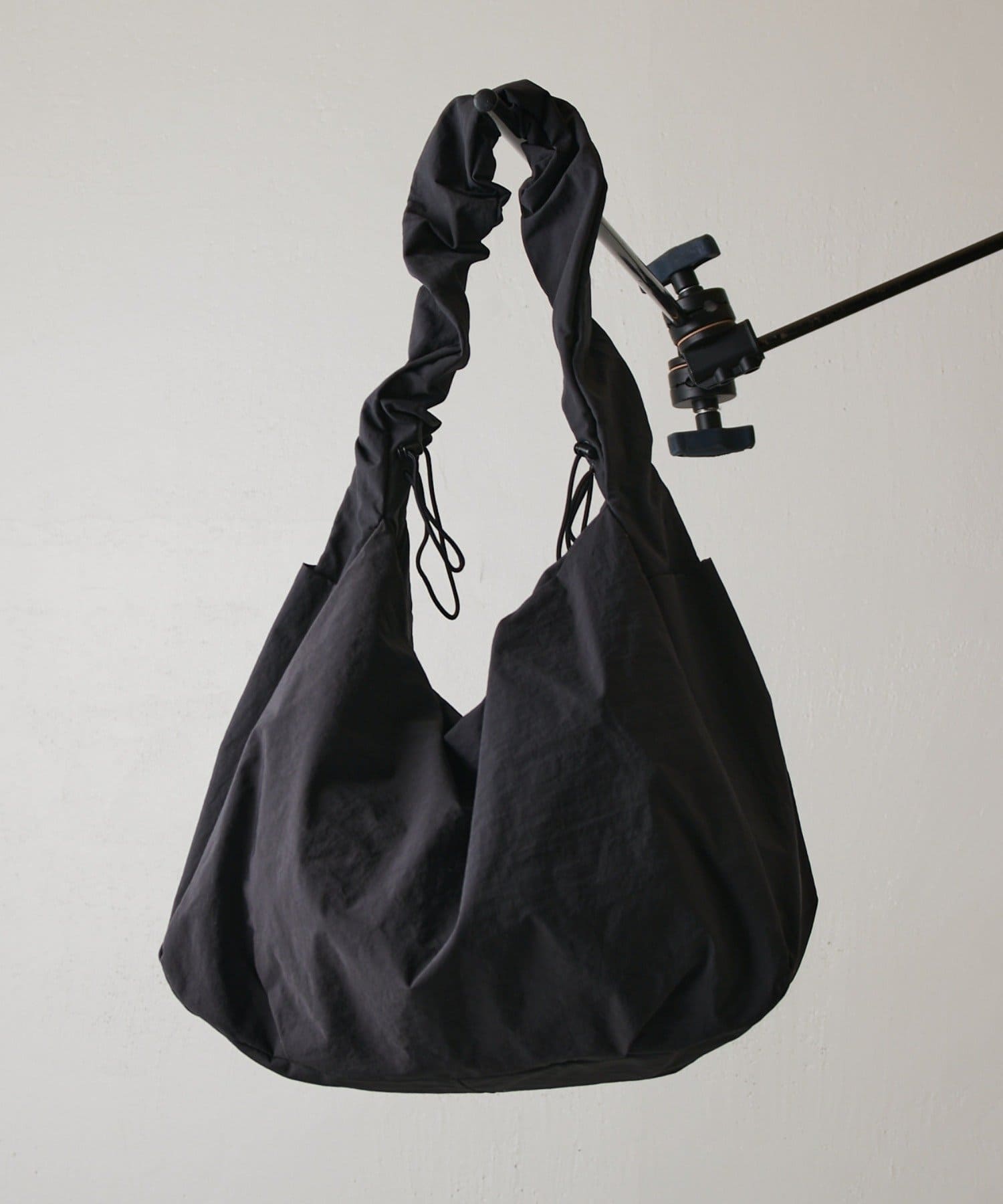 Lui's(ルイス) SLOW span nylon-shoulder bag-L
