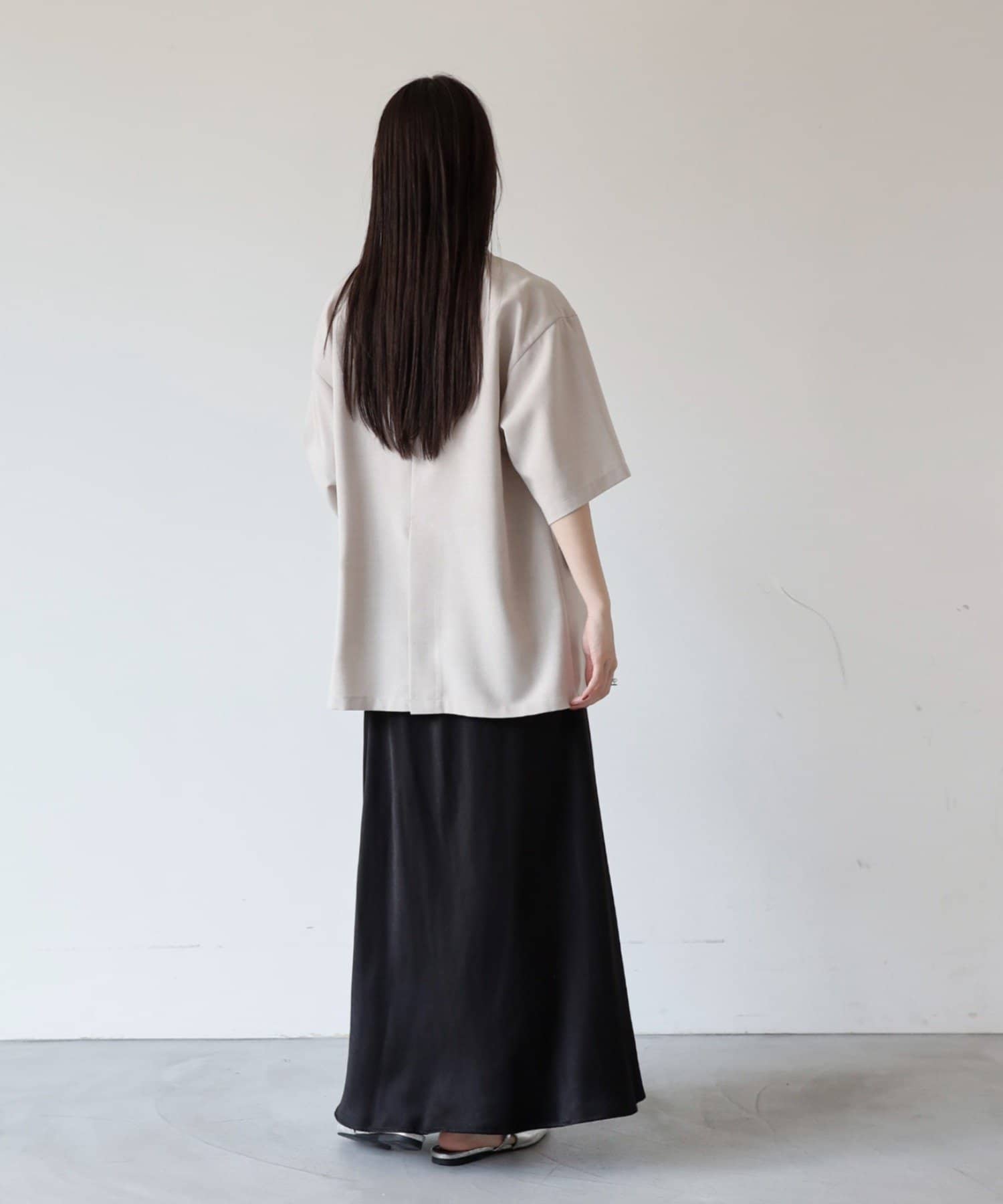 COLONY 2139(コロニー トゥーワンスリーナイン) マットサテンマーメイドスカート
