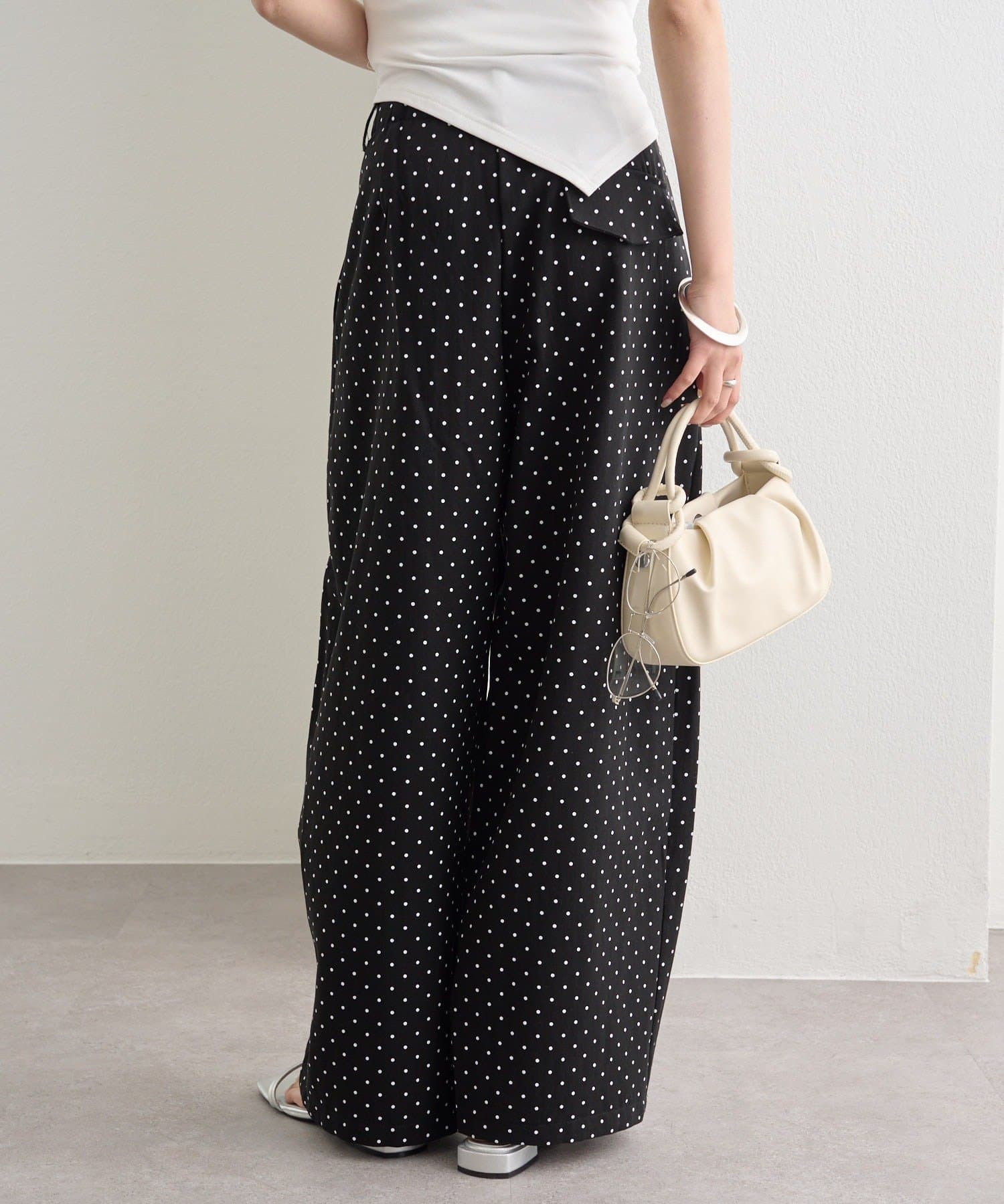 mystic(ミスティック) ドットカーブパンツ