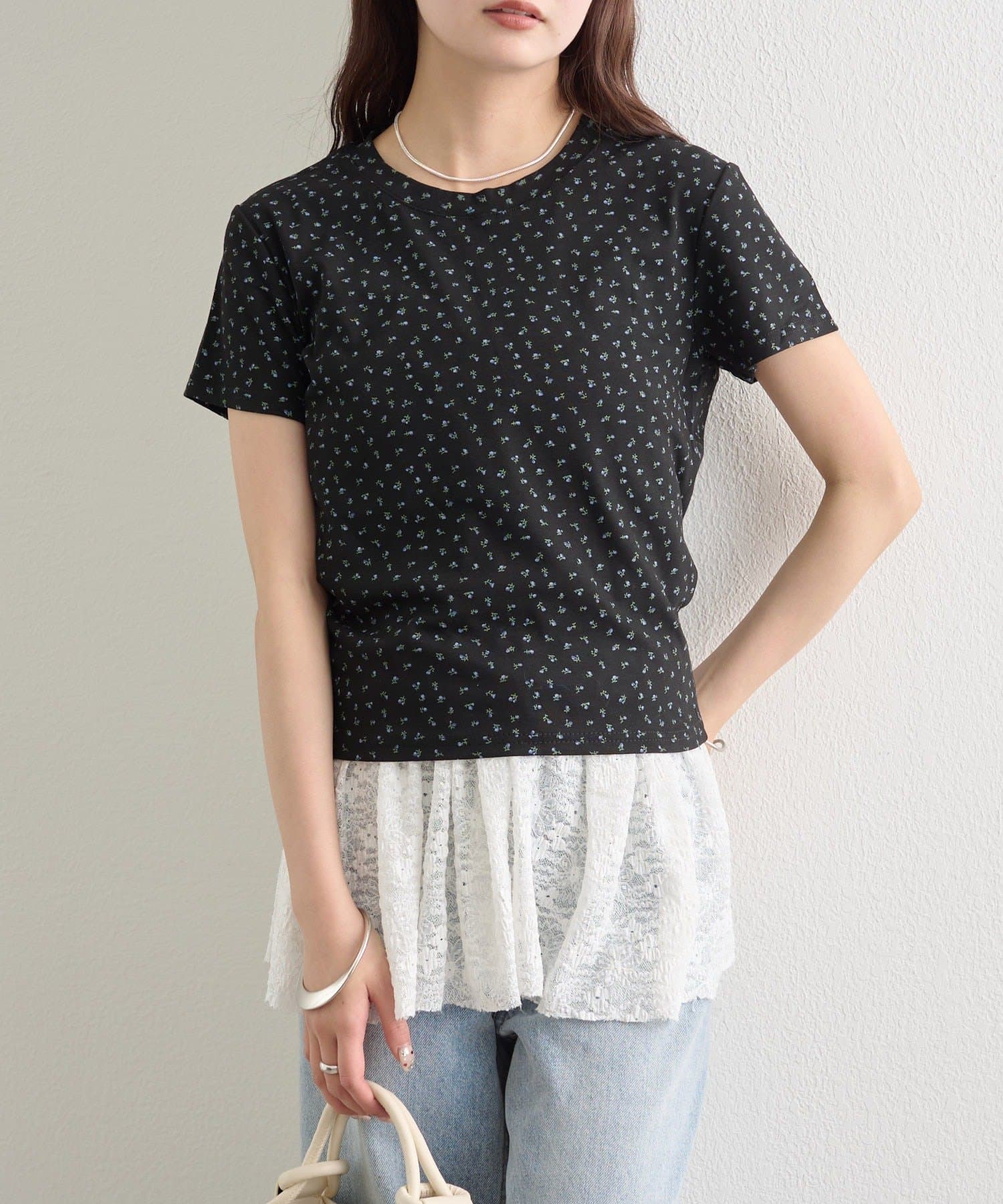 mystic(ミスティック) クルーチビフラワーTシャツ