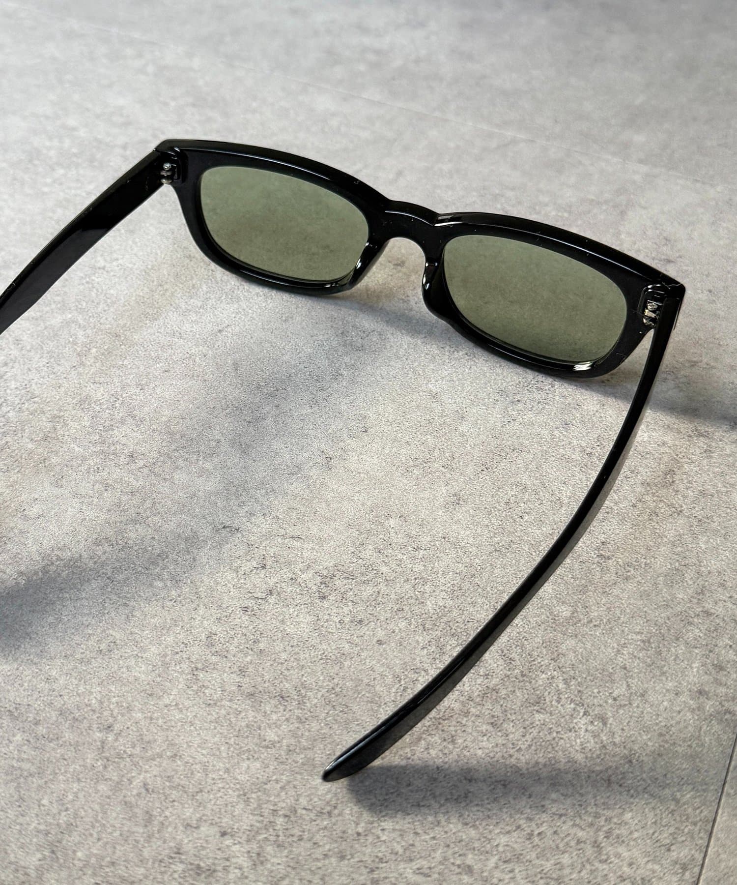 CPCM(シーピーシーエム) ウェリントン細型サングラス