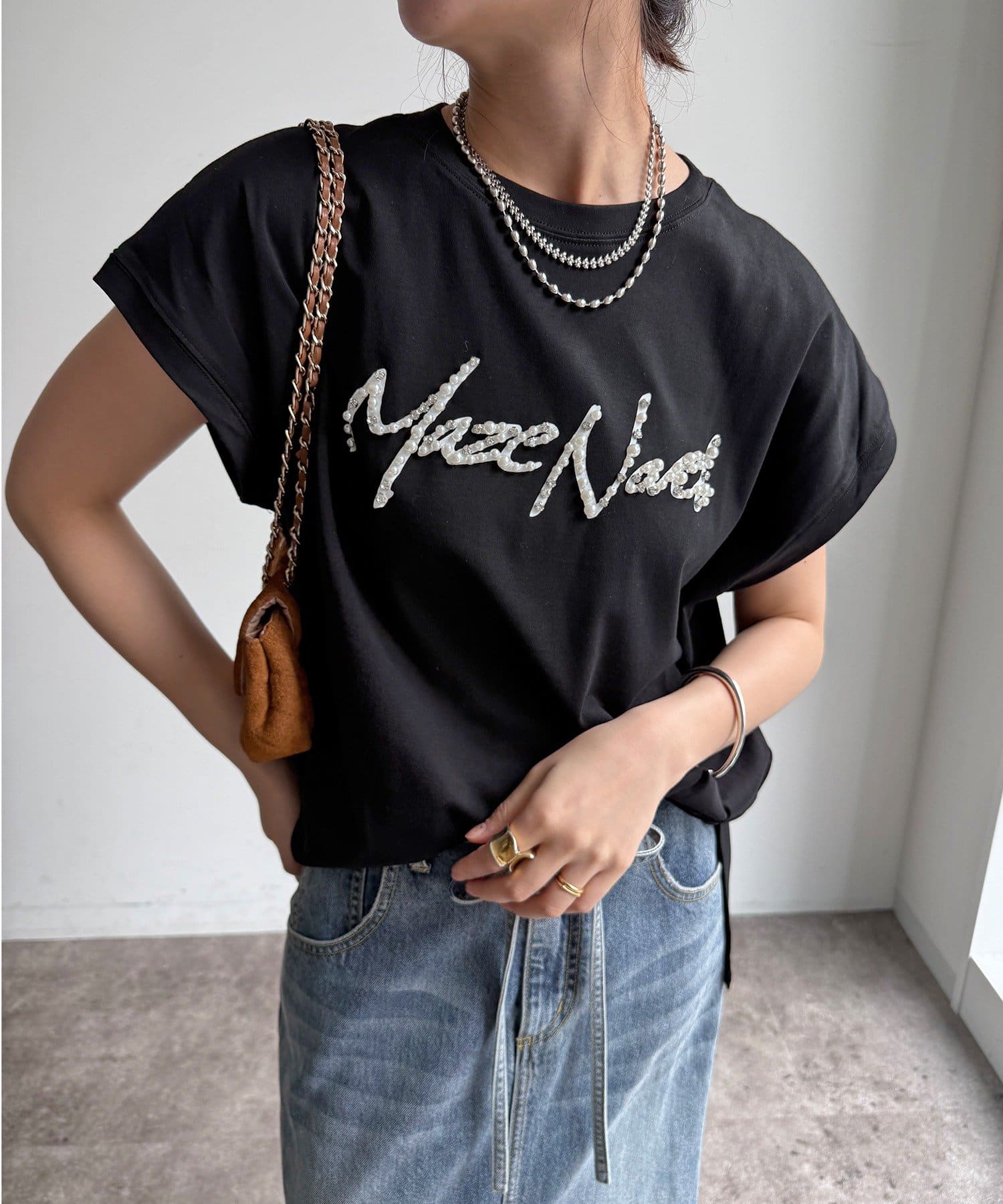 DOUDOU(ドゥドゥ) 【WEB限定】ビジューロゴTEE