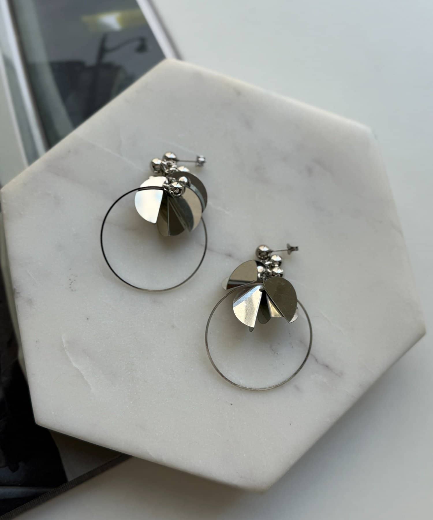 DOUDOU(ドゥドゥ) モチーフシルバーフープピアス