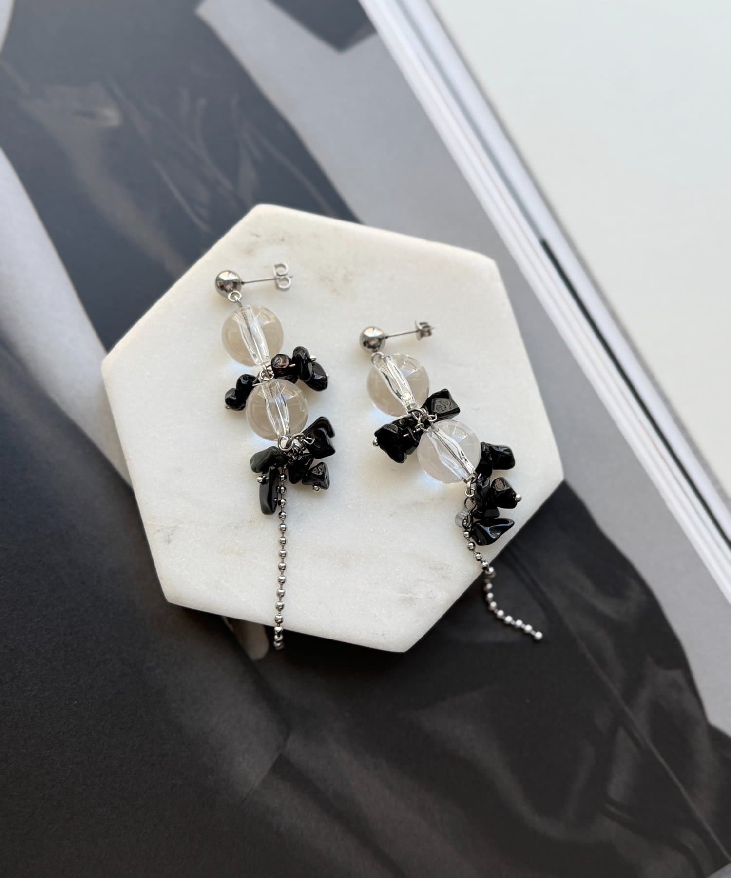 DOUDOU(ドゥドゥ) ナチュラルストーンクリアピアス