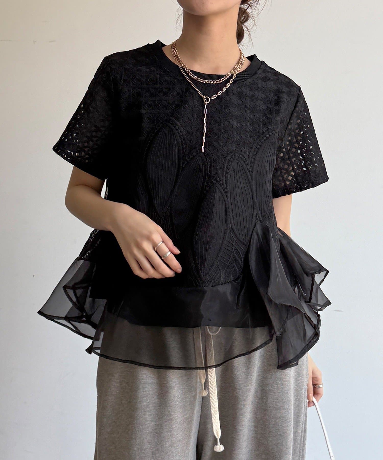 DOUDOU(ドゥドゥ) 【WEB限定】レース×オーガンジーフリルプルオーバー