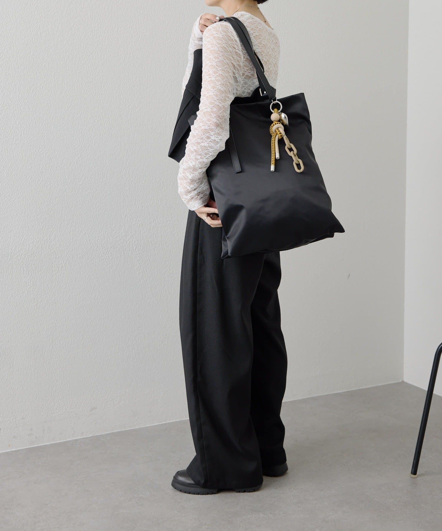 ear PAPILLONNER(イア パピヨネ) 【たっきー企画】レザーコンビスリムトートバッグ《撥水/A4サイズ対応》