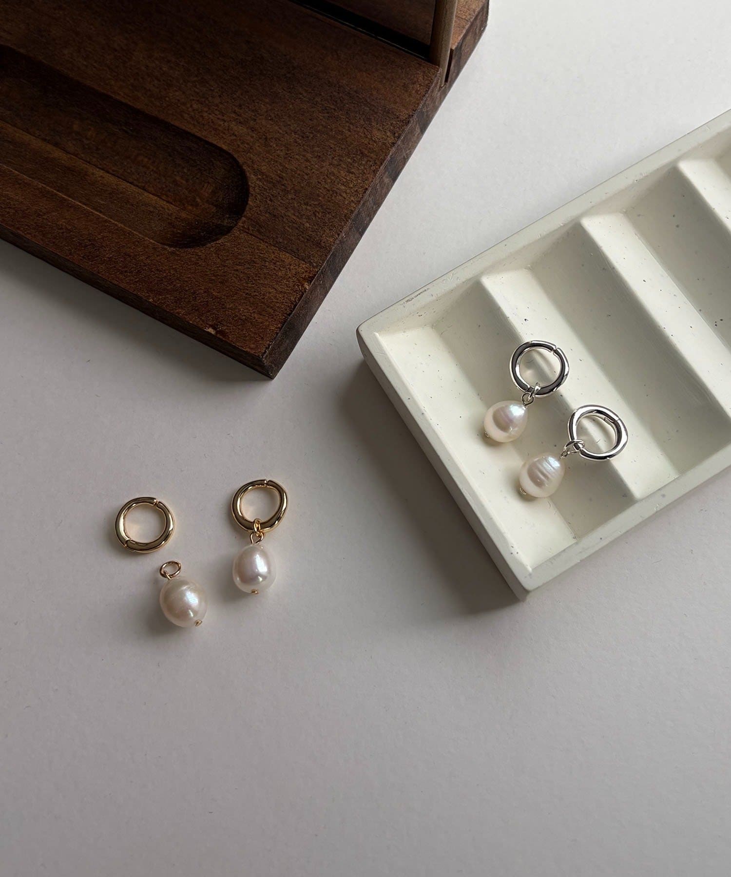 CAPRICIEUX LE'MAGE(カプリシュレマージュ) 〈GOLDY/ゴールディ〉淡水パールマルチWAYイヤリング