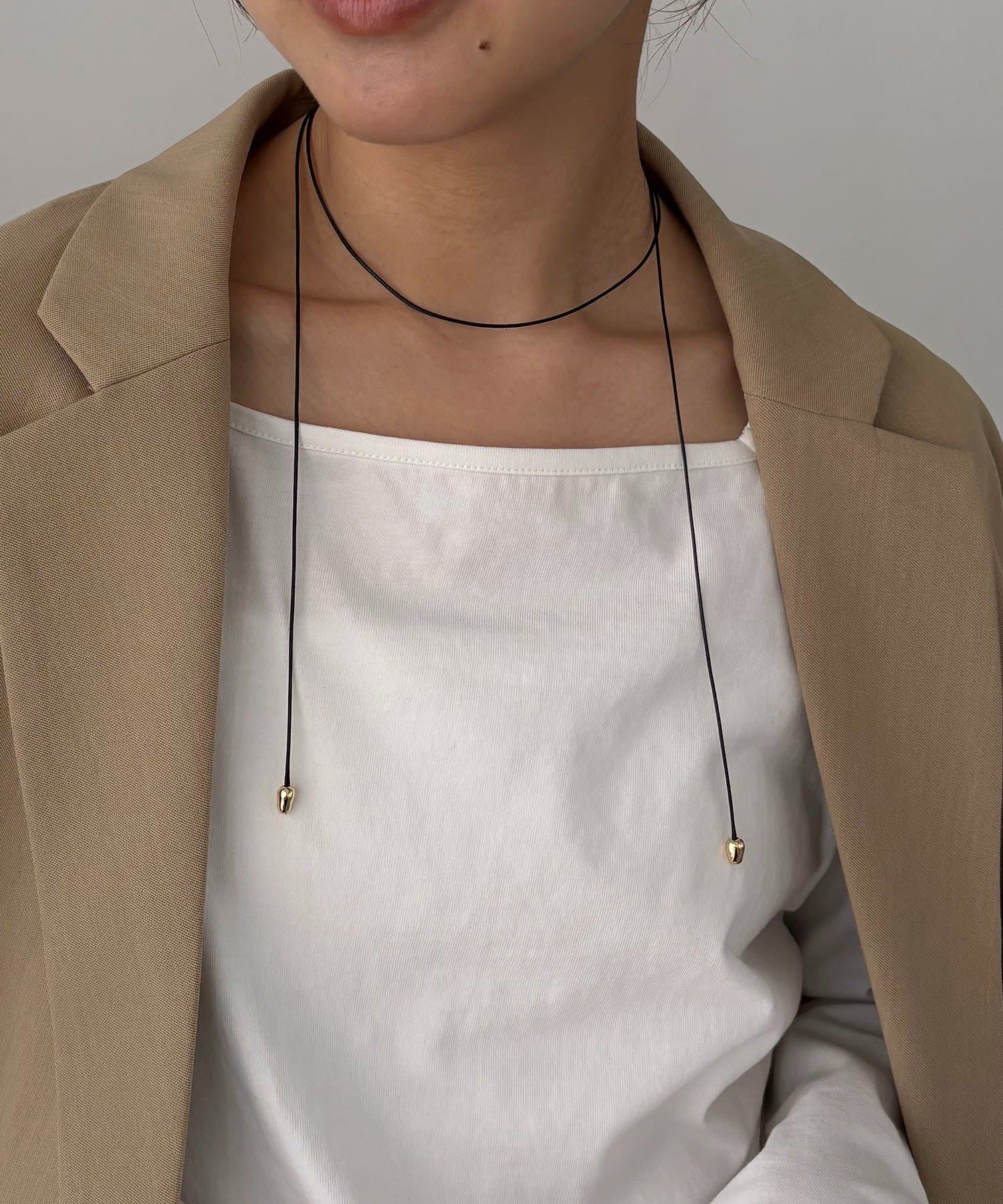 CAPRICIEUX LE'MAGE(カプリシュレマージュ) 〈GOLDY/ゴールディ〉ドロップコードチョーカー