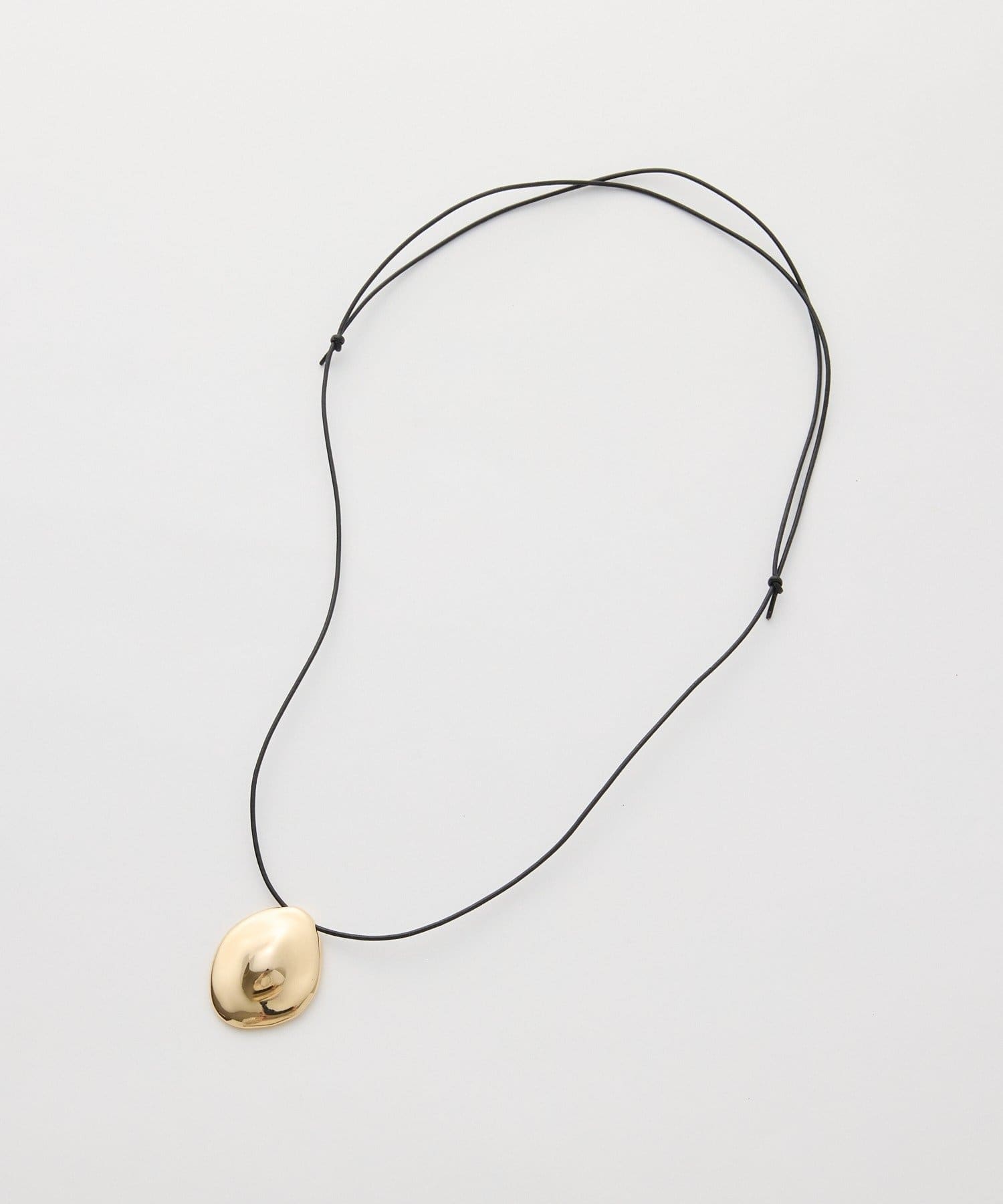 RIVE DROITE(リヴドロワ) 【存在感抜群】プレートスライドコードネックレス