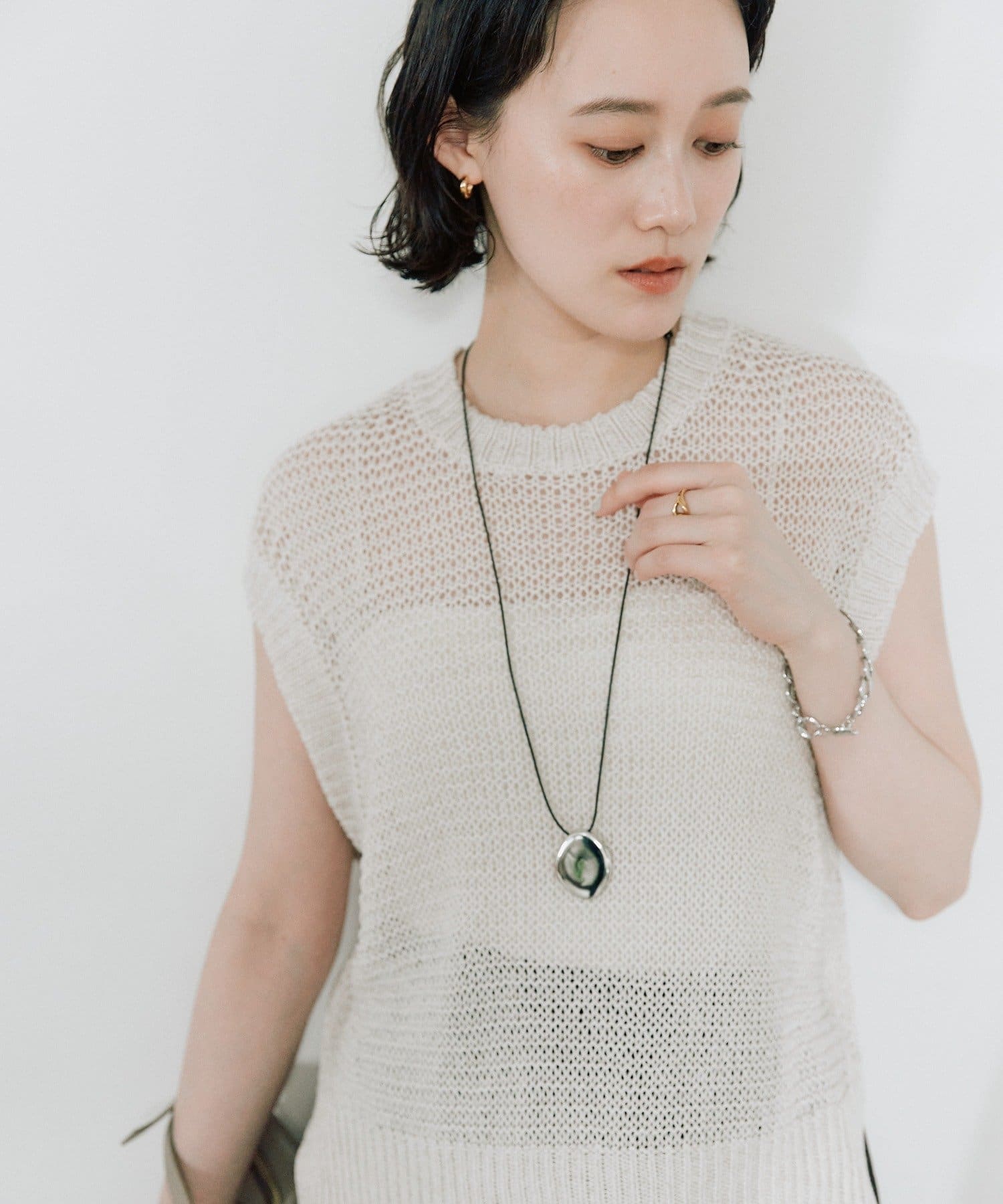 RIVE DROITE(リヴドロワ) 【存在感抜群】プレートスライドコードネックレス