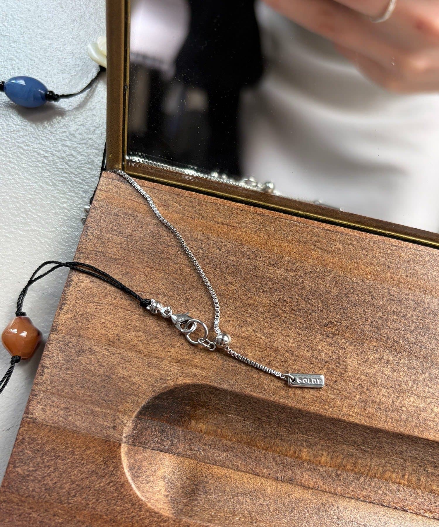 CAPRICIEUX LE'MAGE(カプリシュレマージュ) 〈GOLDY/ゴールディ〉マルチストーンネックレス