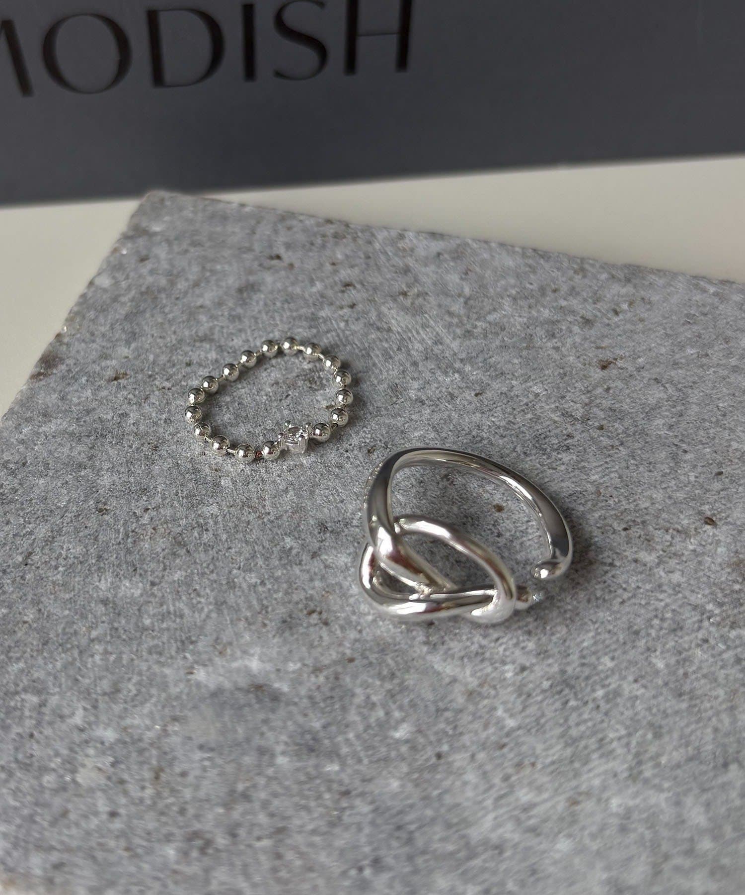 CAPRICIEUX LE'MAGE(カプリシュレマージュ) 〈GOLDY/ゴールディ〉ボールチェーン2SETリング