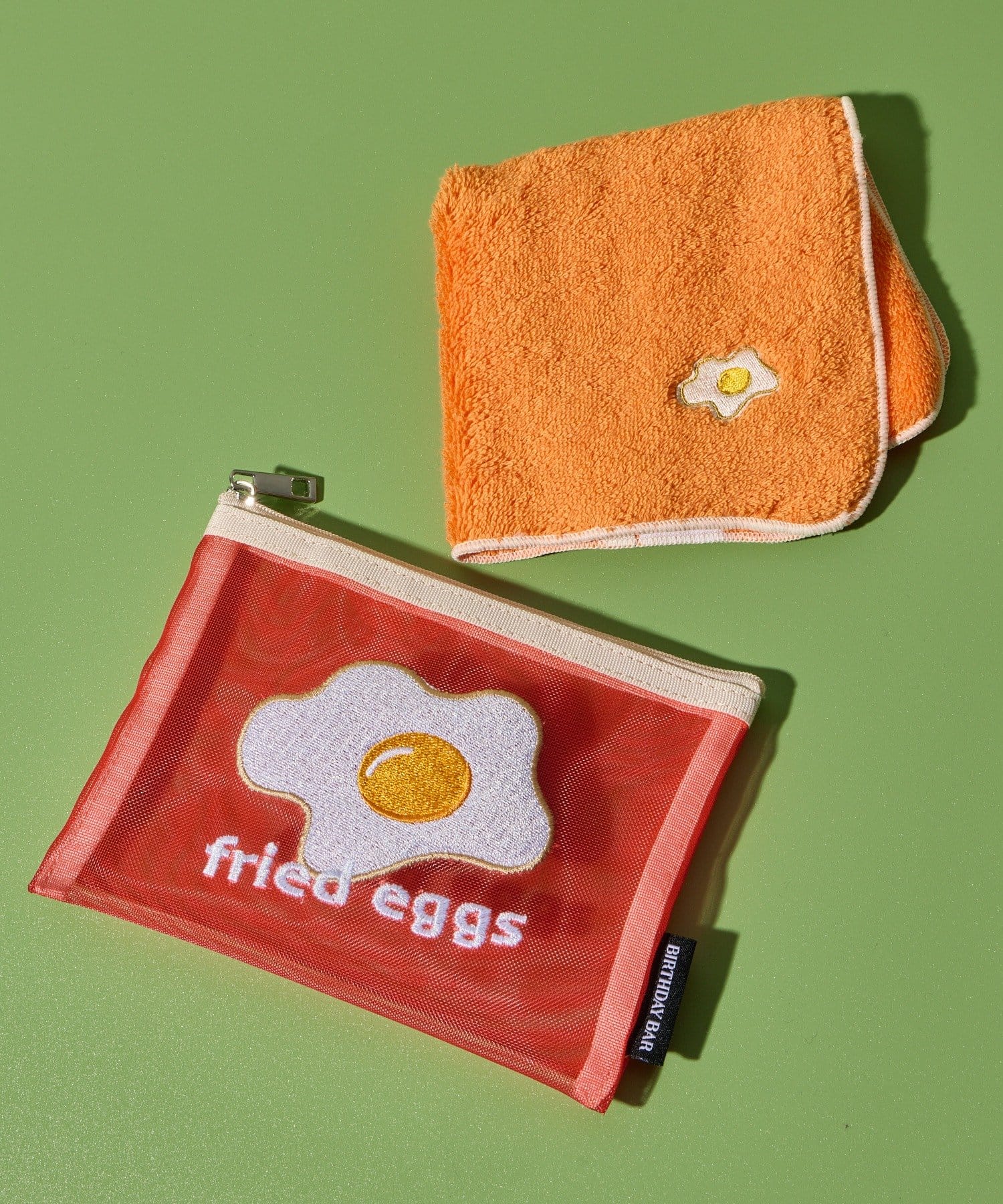 BIRTHDAY BAR(バースデイバー) FOOD刺繍タオルハンカチ