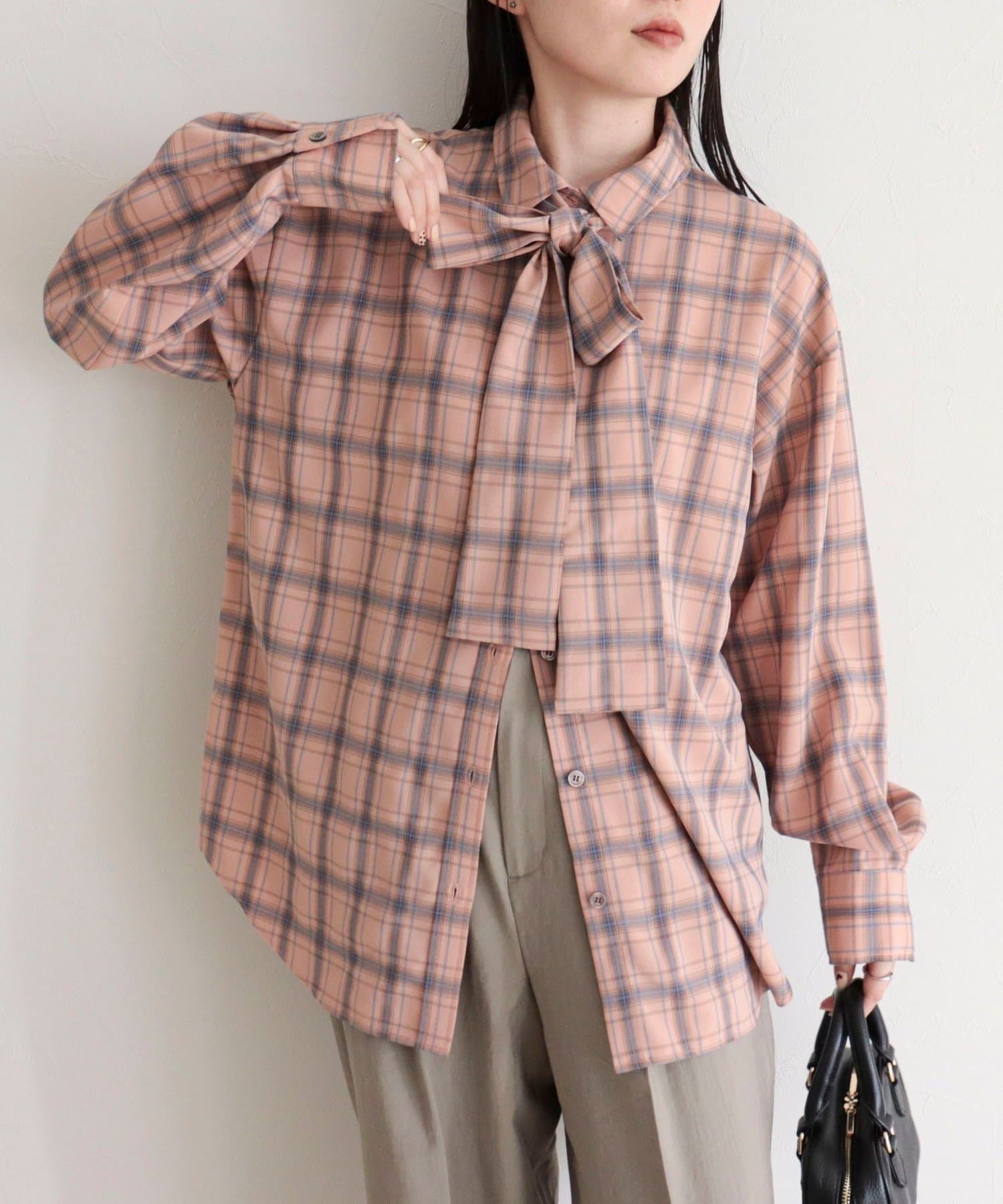 FREDY & GLOSTER(フレディ アンド グロスター) チェック柄ビッグボウタイブラウス