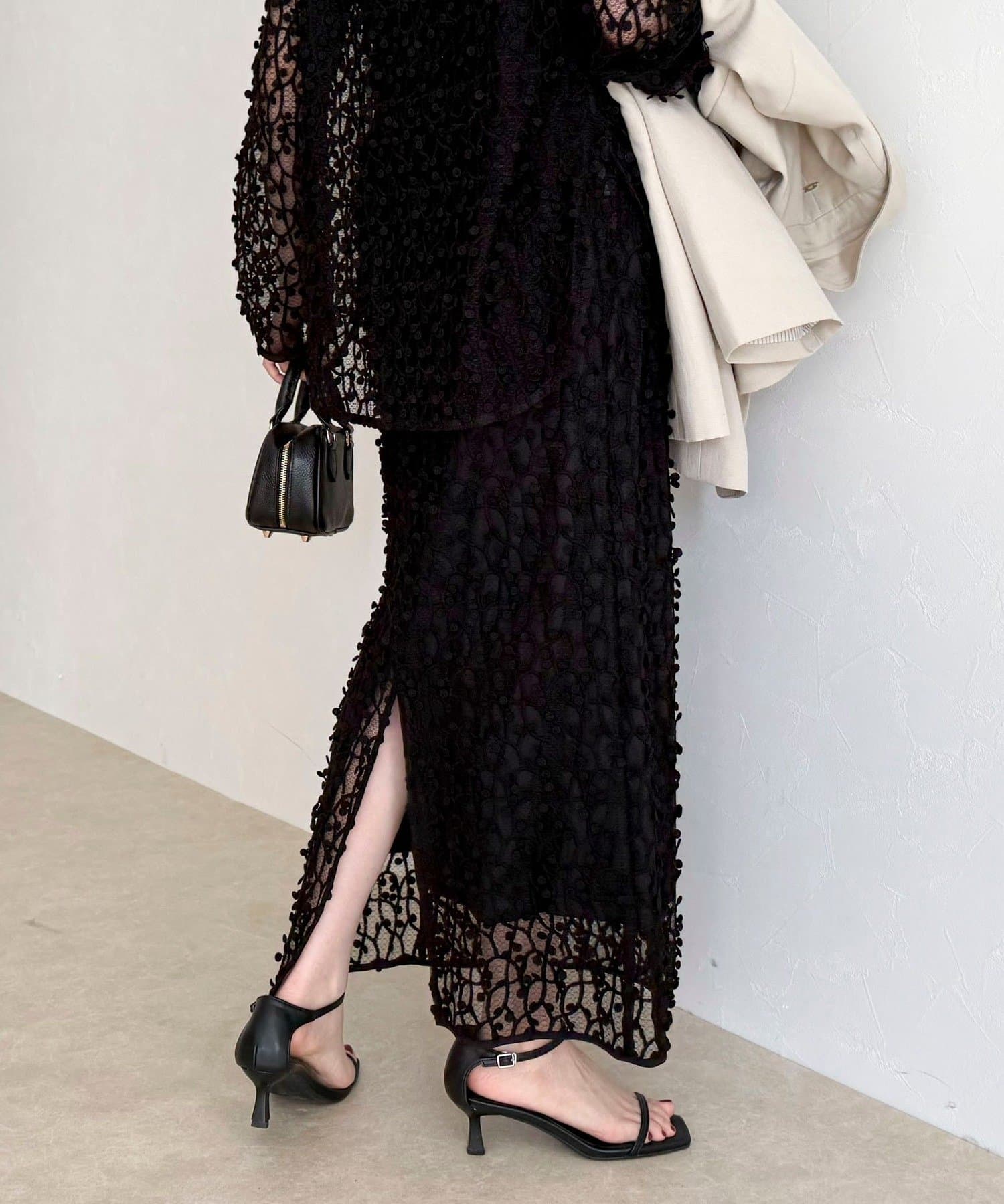 FREDY & GLOSTER(フレディ アンド グロスター) フォーカスドット刺繍スカート