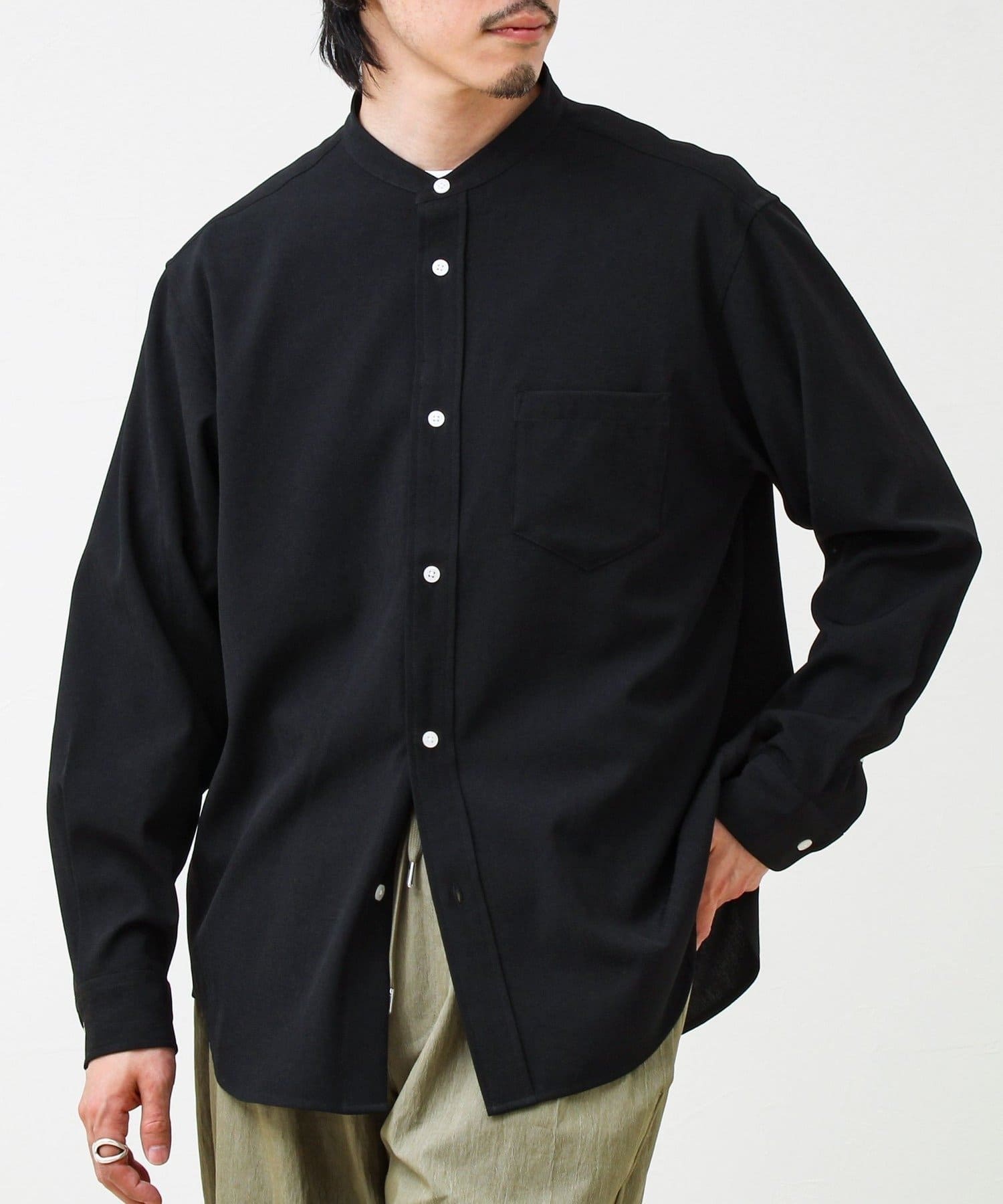 FREDY & GLOSTER(フレディ アンド グロスター) 【きれい見えラク素材】crunchyバンドカラーシャツ