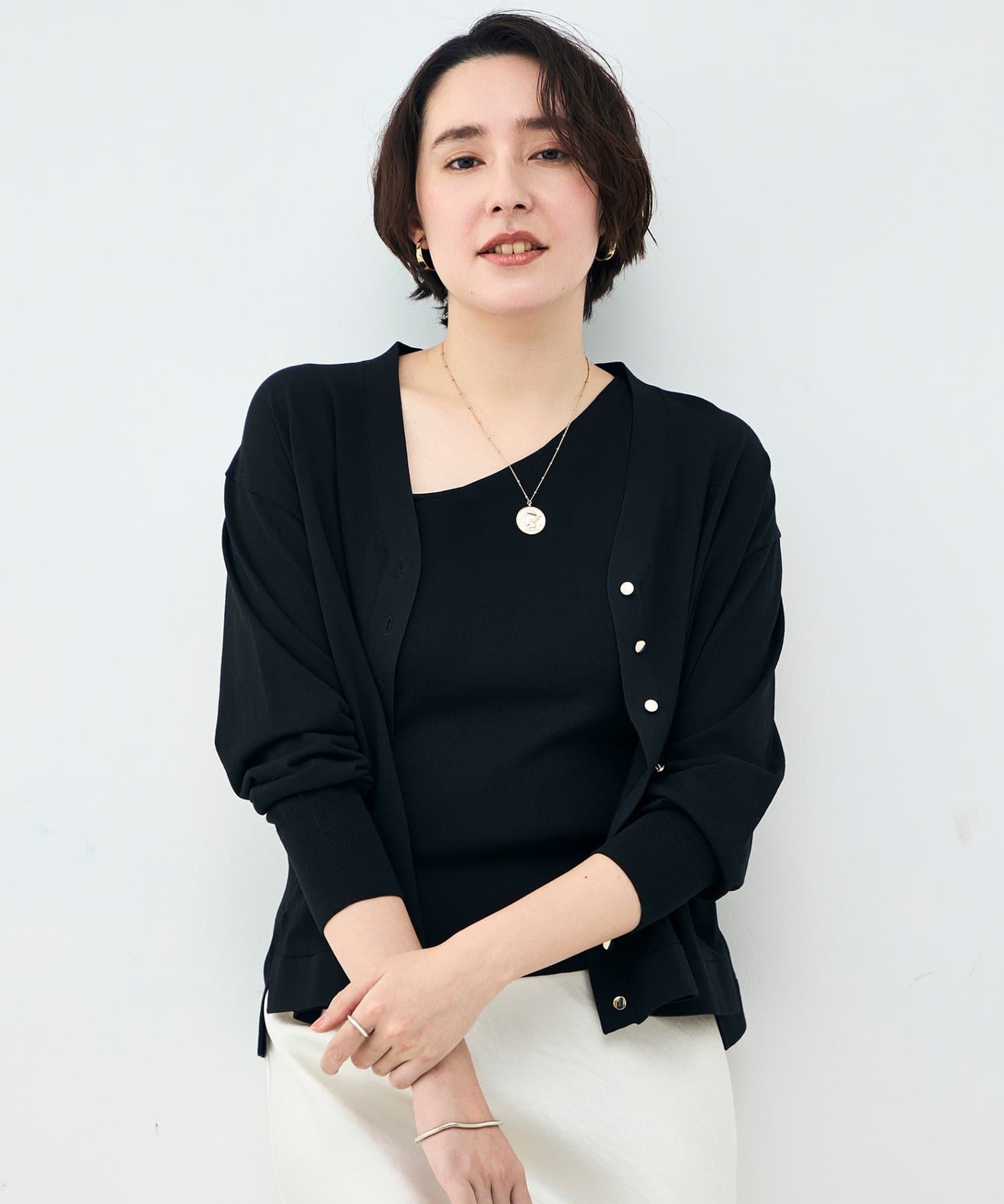 NOLLEY'S(ノーリーズ) 【一部WEB限定カラー】《手洗い可能》エアリータッチゆったりVネックカーディガン