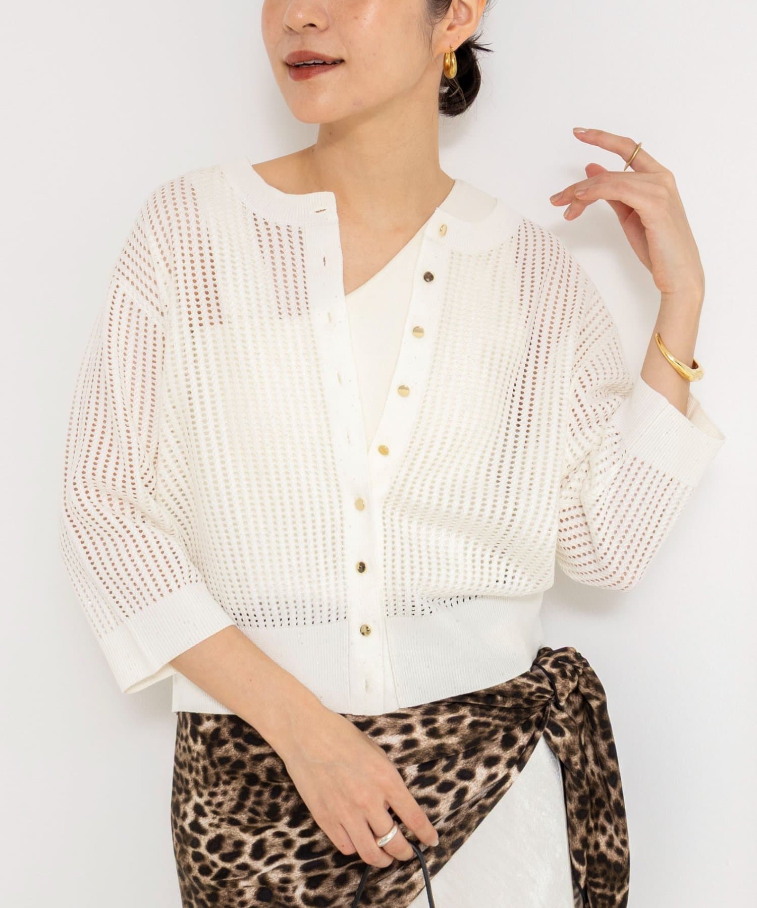 NOLLEY'S(ノーリーズ) 《手洗い可能》メッシュスパンコール6分袖カーディガン