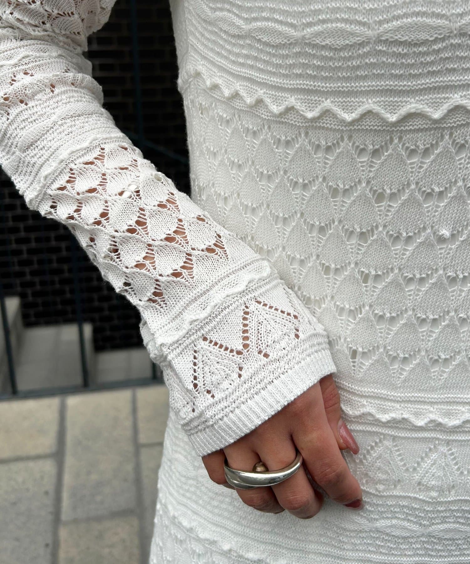 CAPRICIEUX LE'MAGE(カプリシュレマージュ) 【安心感のある裏地付き】深Vレースワンピース