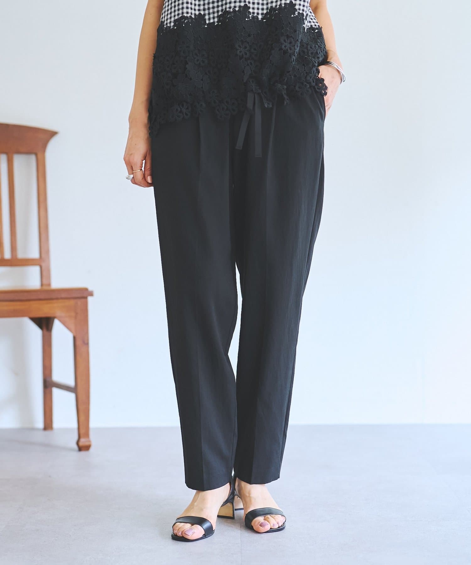 BEARDSLEY(ビアズリー) 《4/2(木)18：00予約開始》ライトテーパーパンツ