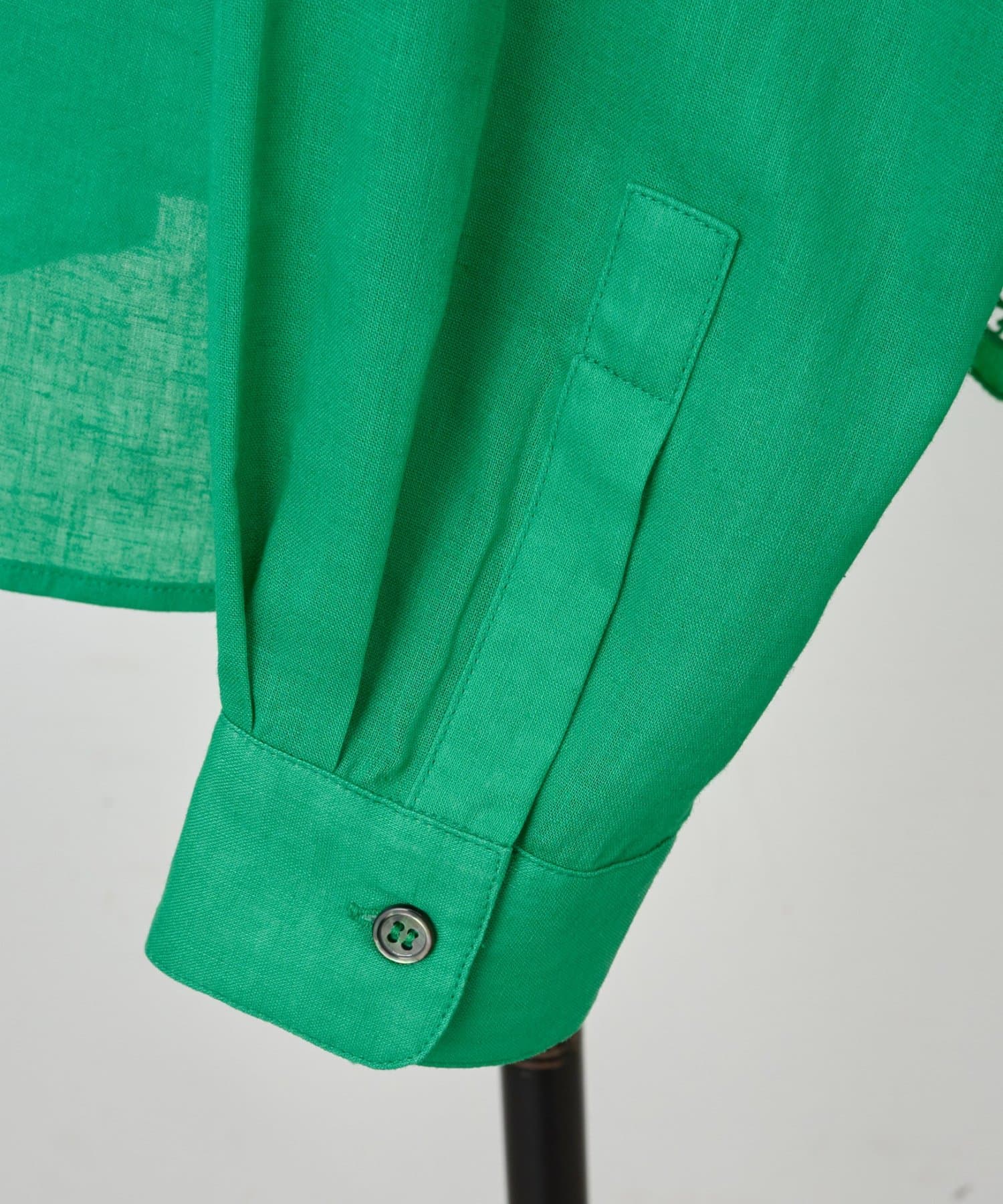 BEARDSLEY(ビアズリー) 《4/14(火)12:00予約開始》裾カットワークシャツ