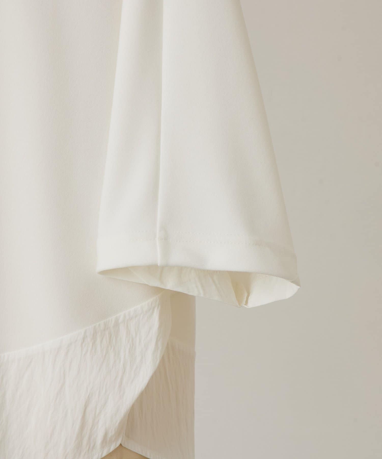 BEARDSLEY(ビアズリー) 《3/19(木)12：00予約開始》ラウンドヘムドルマンカットソー