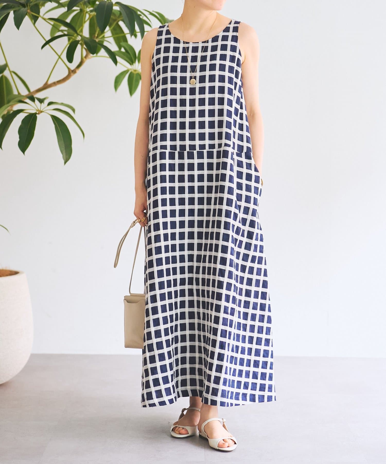 BEARDSLEY(ビアズリー) 綿麻ウインドペンワンピース