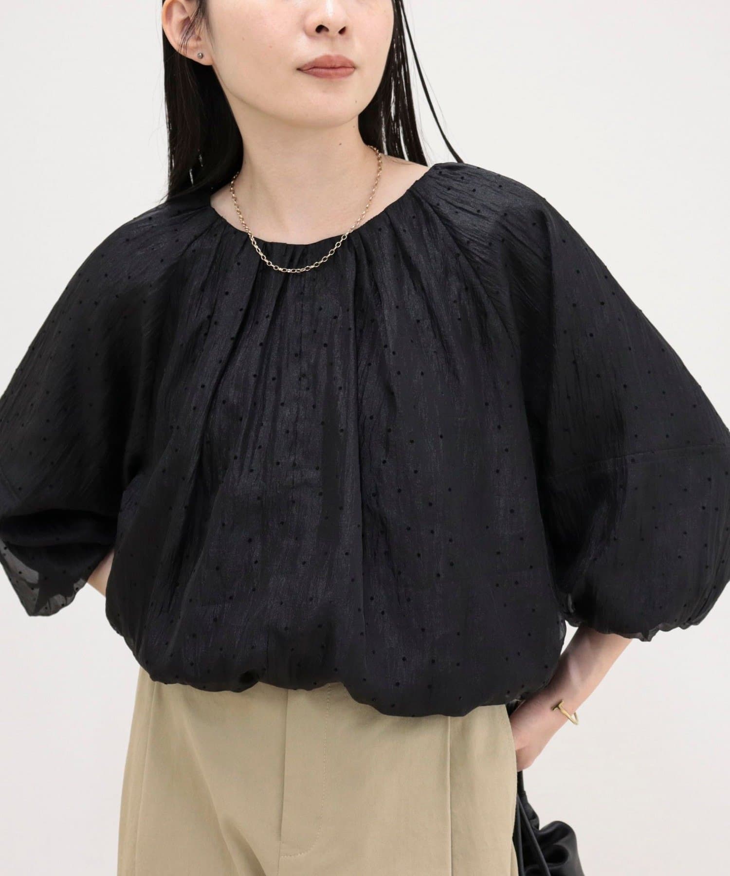 バルーンギャザーブラウス | FREDY & GLOSTER(フレディ アンド