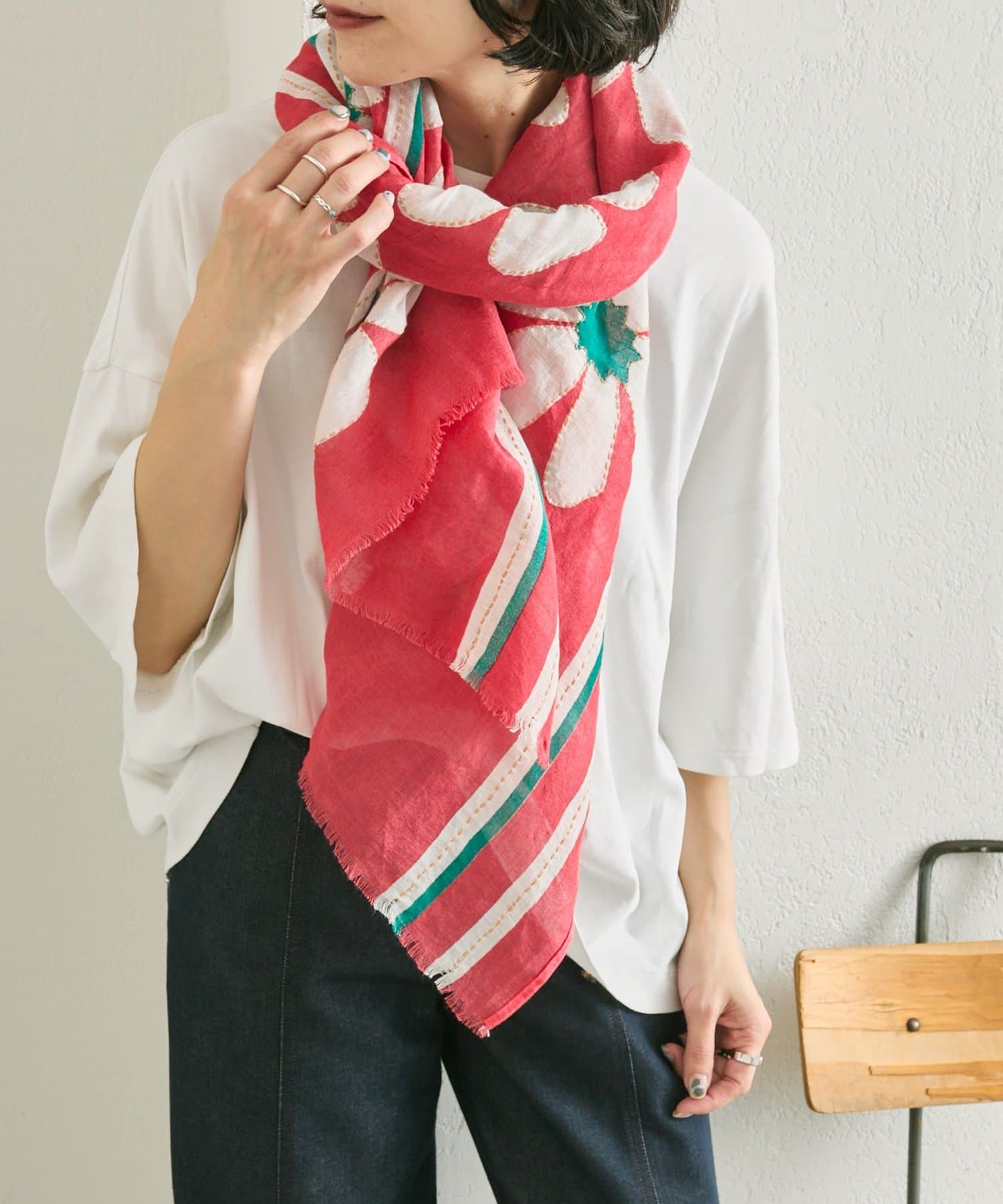 ear PAPILLONNER(イア パピヨネ) 【JAITUSH】BIG FLOWER STOLE/花柄ストール