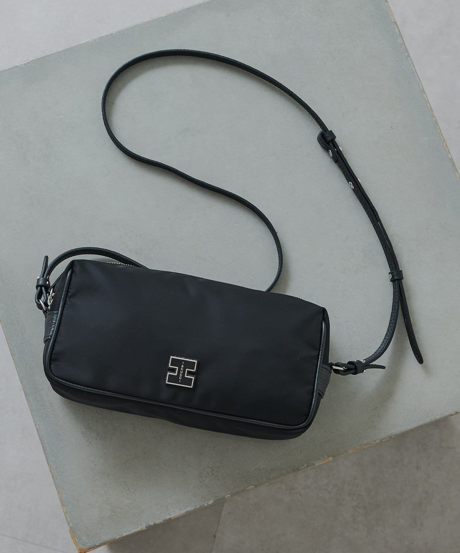 IACUCCI(イアクッチ) 【coming soon】アーゴ  ミニショルダー NYLON/CERVO
