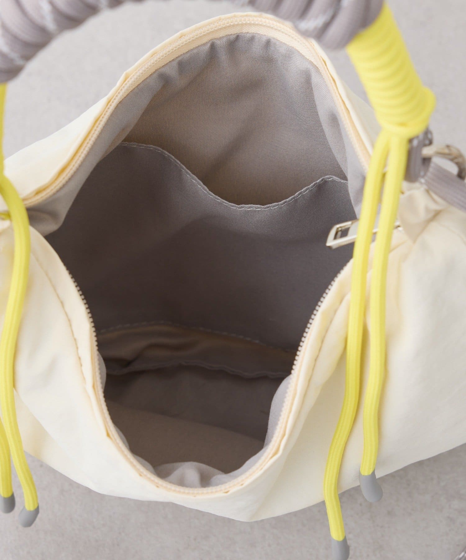 CIAOPANIC TYPY(チャオパニックティピー) 【WEB限定】撥水ナイロンハーフムーン2WAYBAG