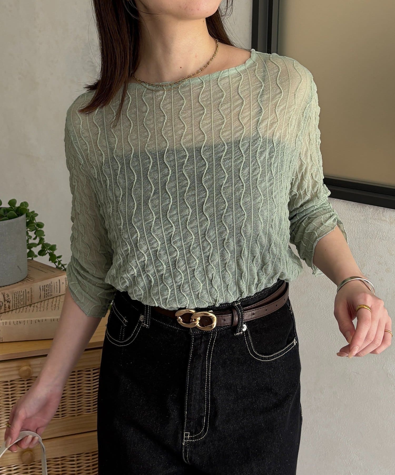 Thevon.(ゼヴォン) ウェーブ柄5分袖シアープルオーバー