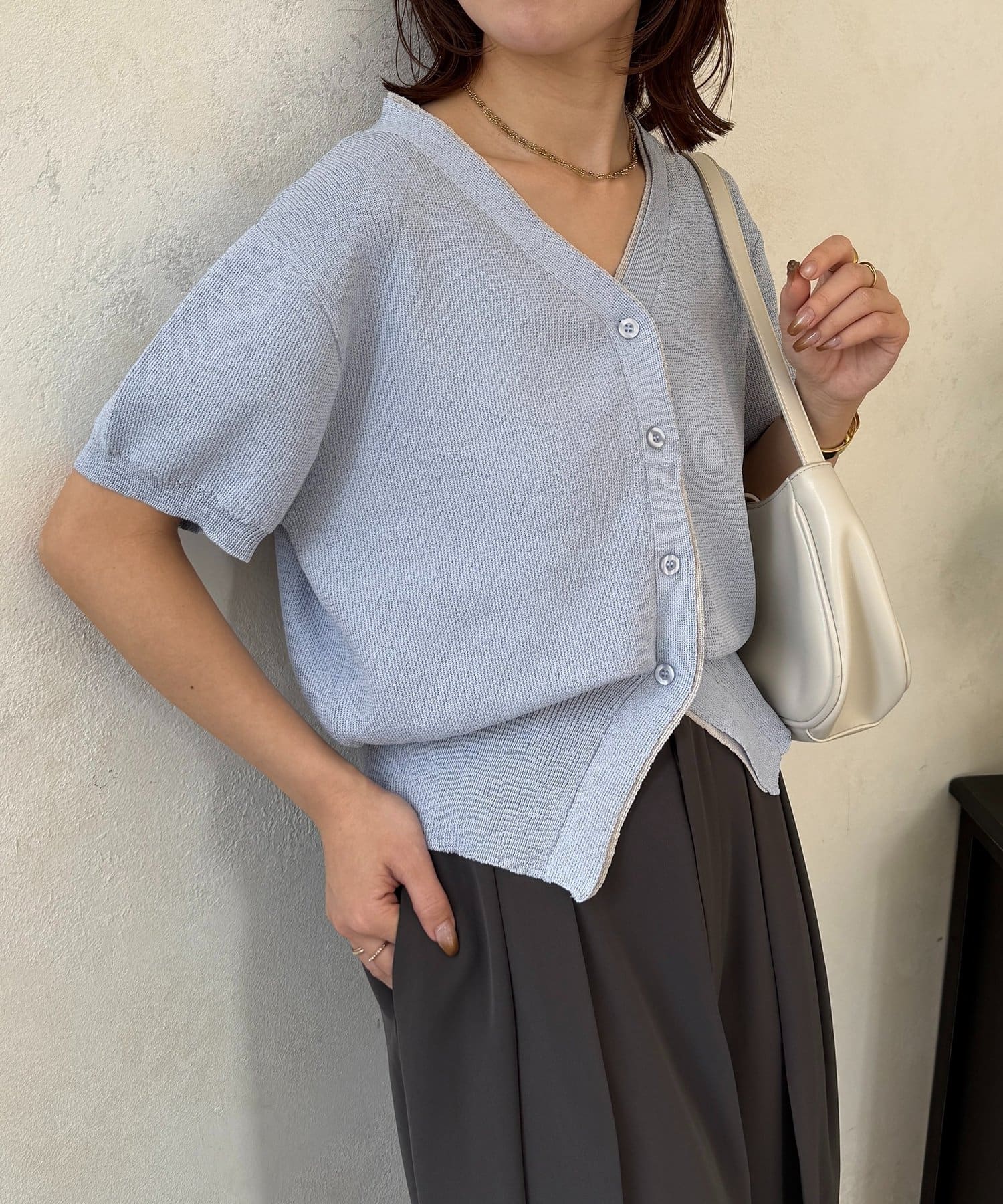 Thevon.(ゼヴォン) バイカラー5分袖ショートパフカーディガン