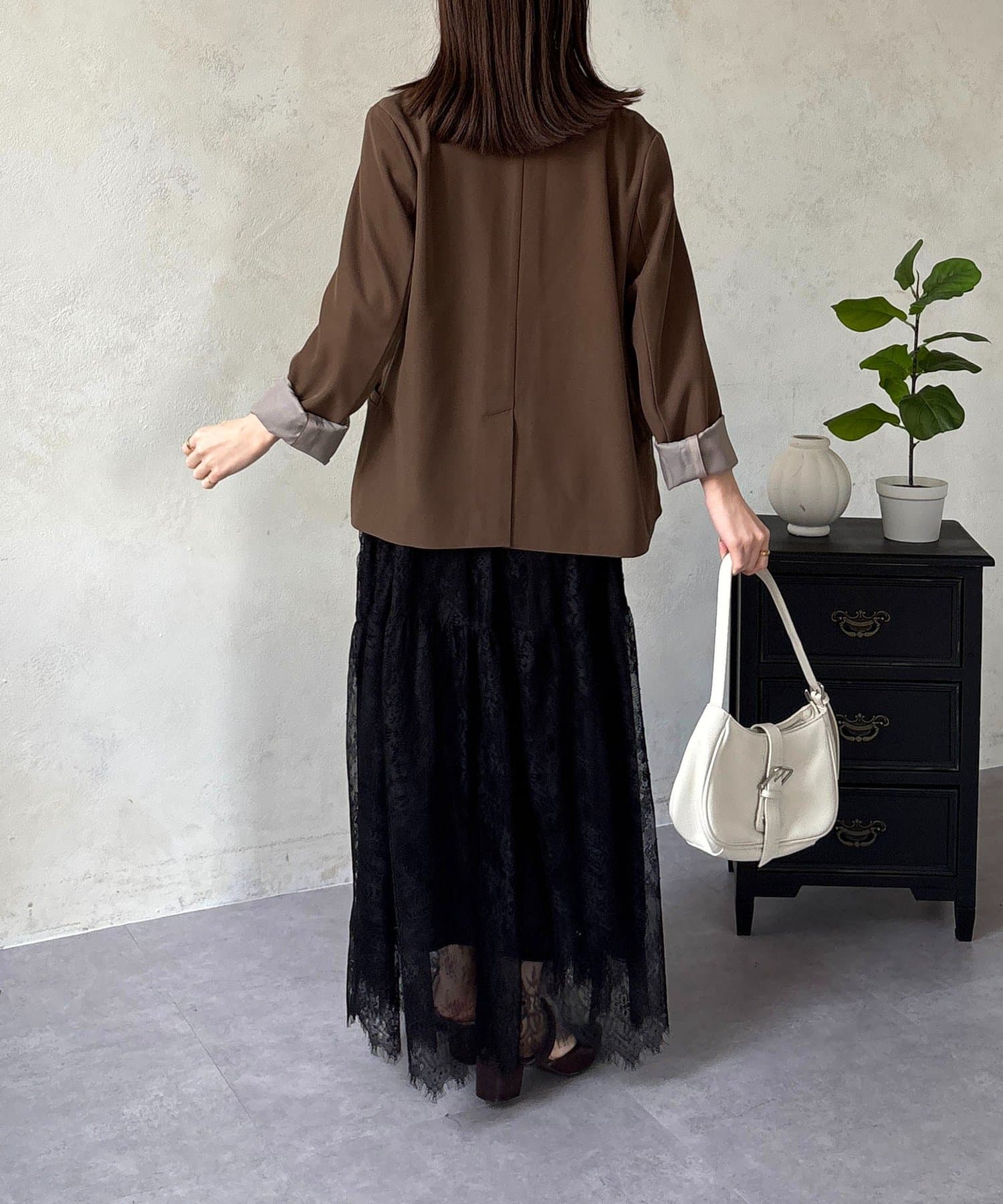 Thevon.(ゼヴォン) レースティアードスカート