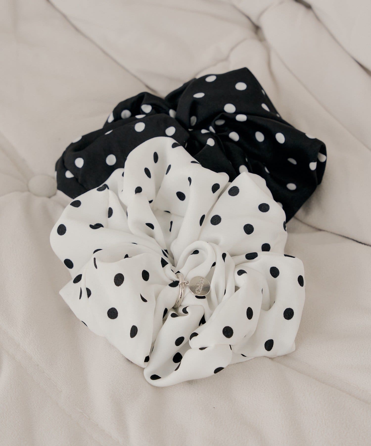 Chico(チコ) プレートチャーム付きアソートシュシュ